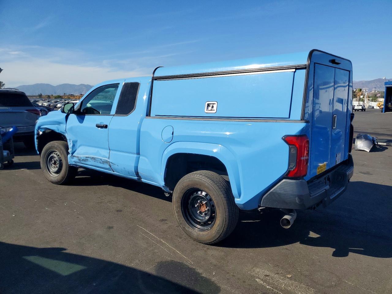 2025 Toyota Tacoma, SR