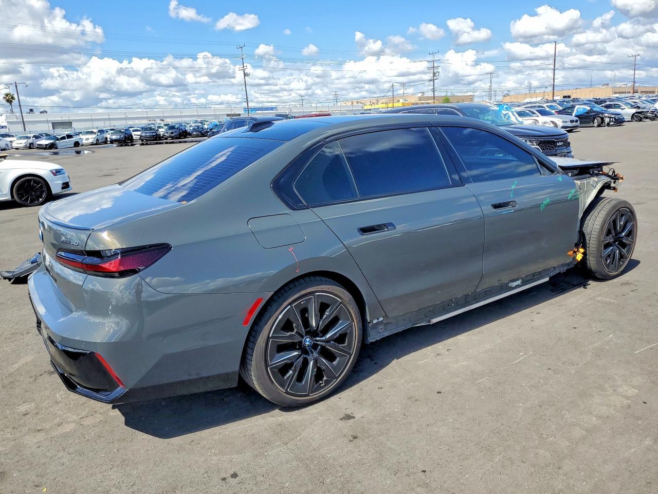 2024 BMW I7, Edrive50