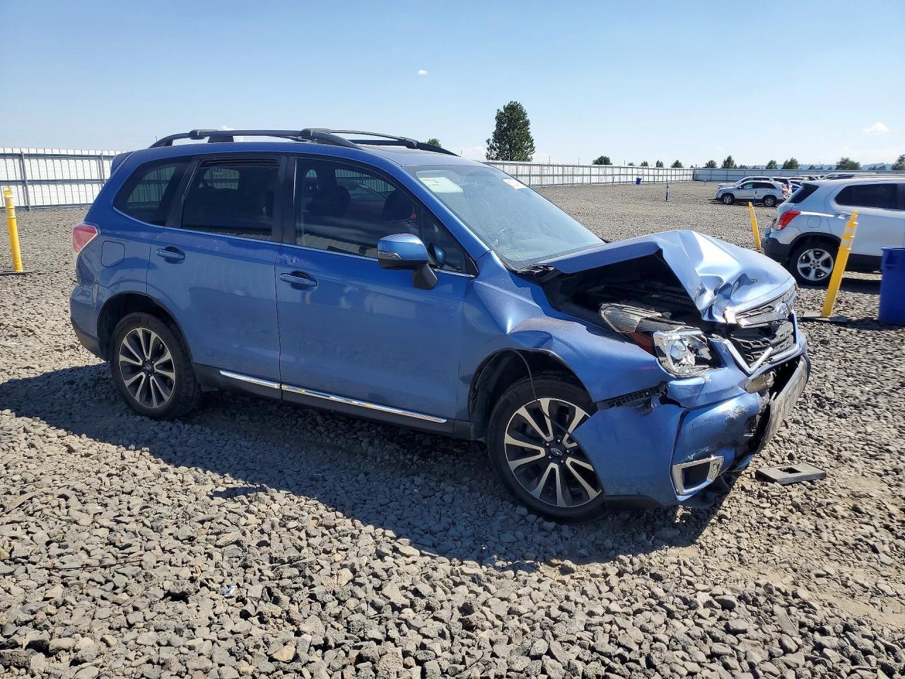 2017 Subaru Forester, 2.0Xt T...