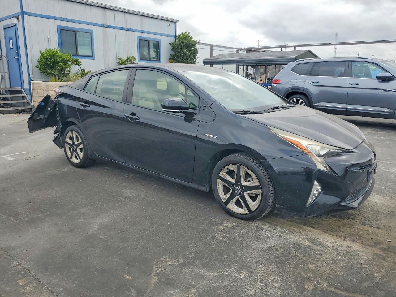 2016 Toyota Prius, Three Touring