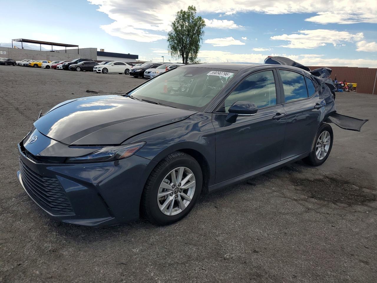 2025 Toyota Camry, LE