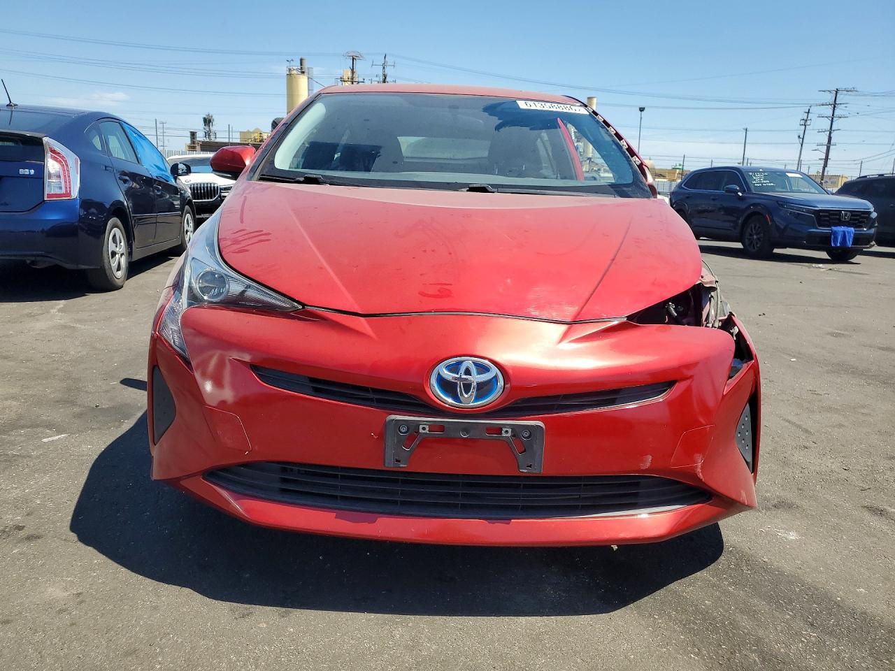 2016 Toyota Prius, Two