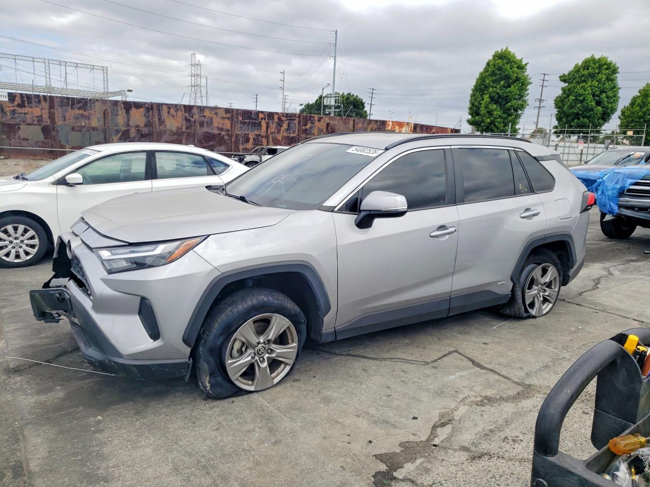 2024 Toyota RAV4, Xle