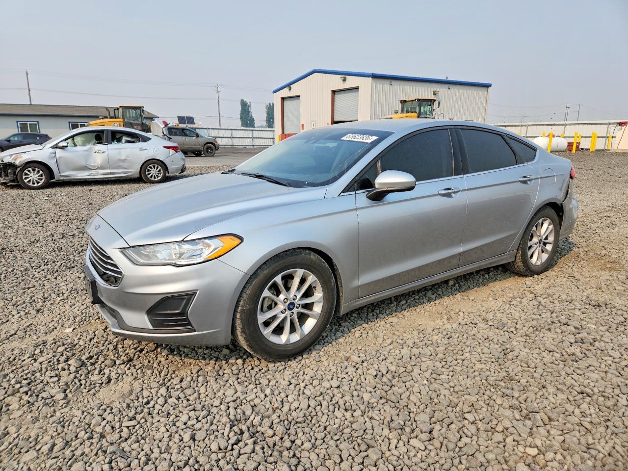2020 Ford Fusion, SE