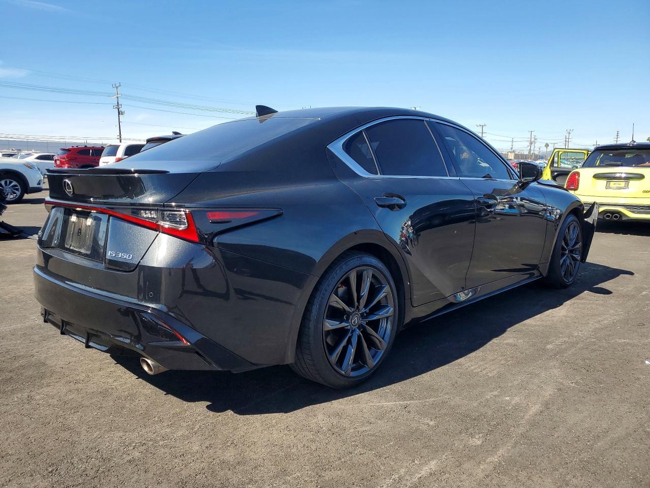 2021 Lexus IS