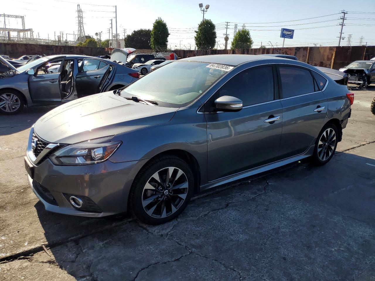 2018 Nissan Sentra, SR