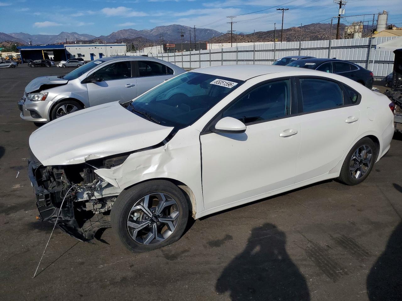 2021 KIA Forte, Lxs