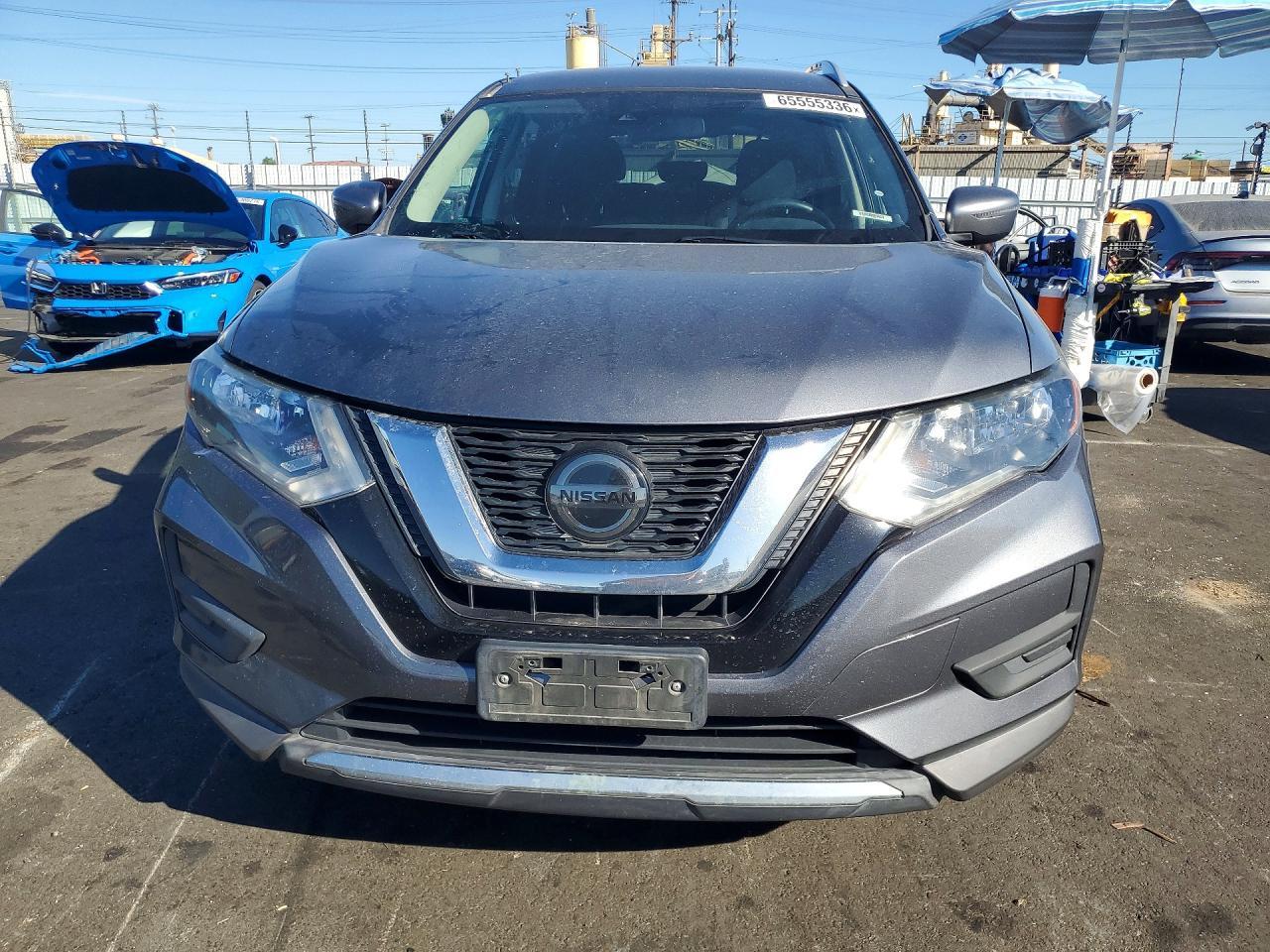 2020 Nissan Rogue, SV