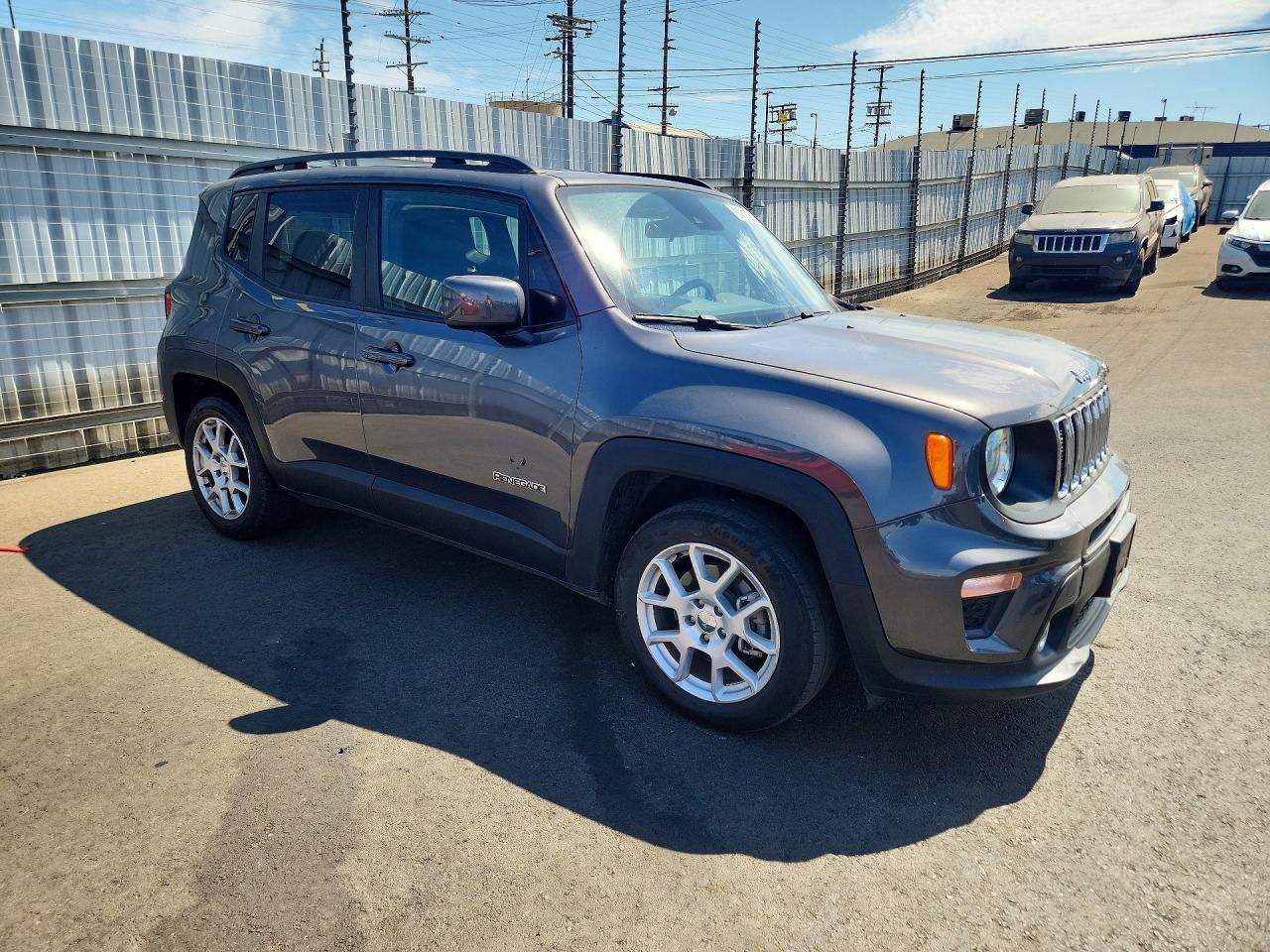 2021 Jeep Renegade, Latitude
