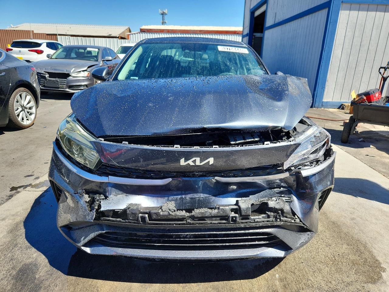 2023 KIA Forte, Lxs