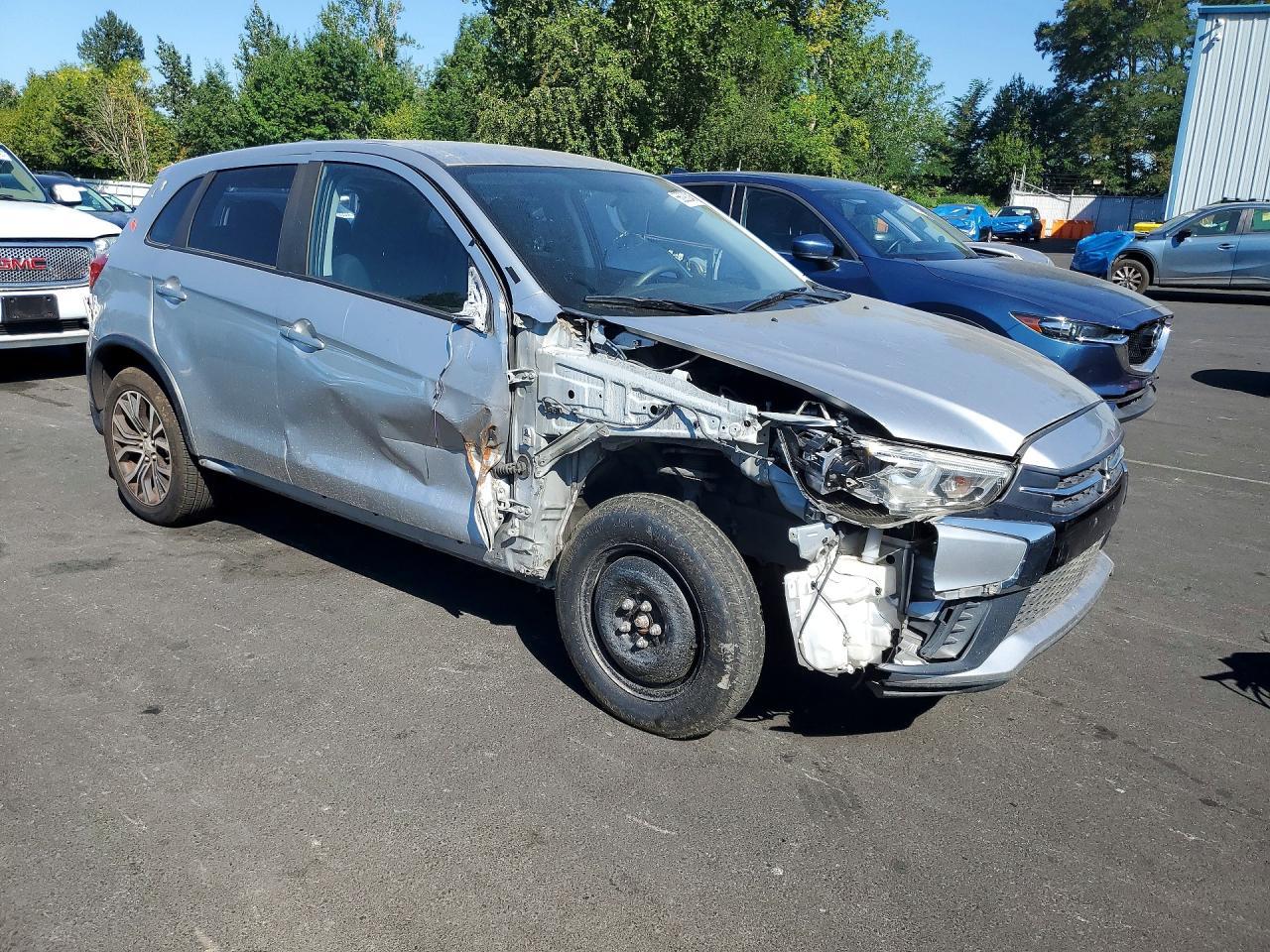 2019 Mitsubishi Outlander, ES