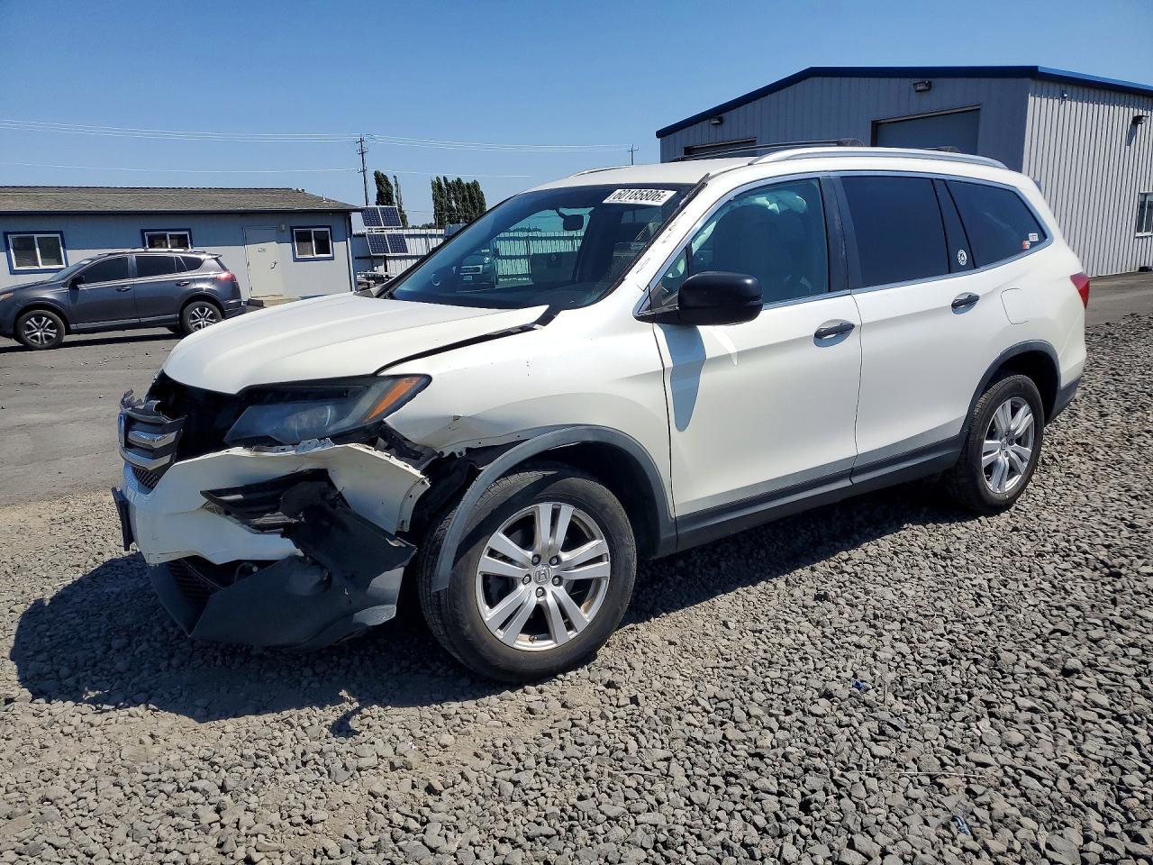 2017 Honda Pilot, LX