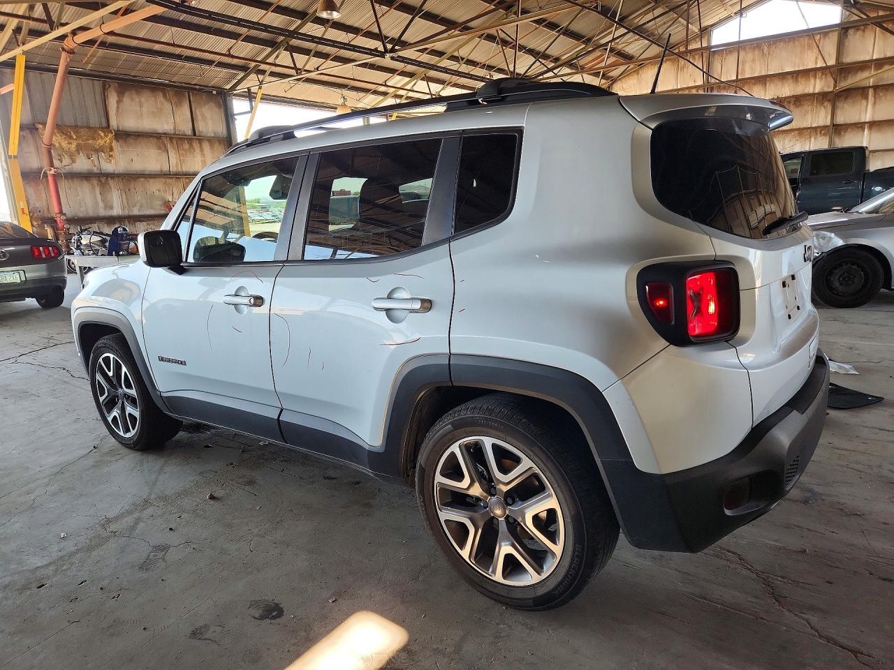 2018 Jeep Renegade, Latitude