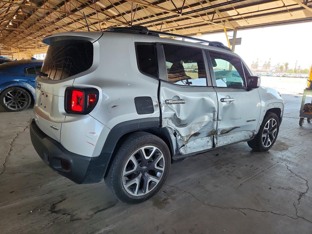 2018 Jeep Renegade, Latitude