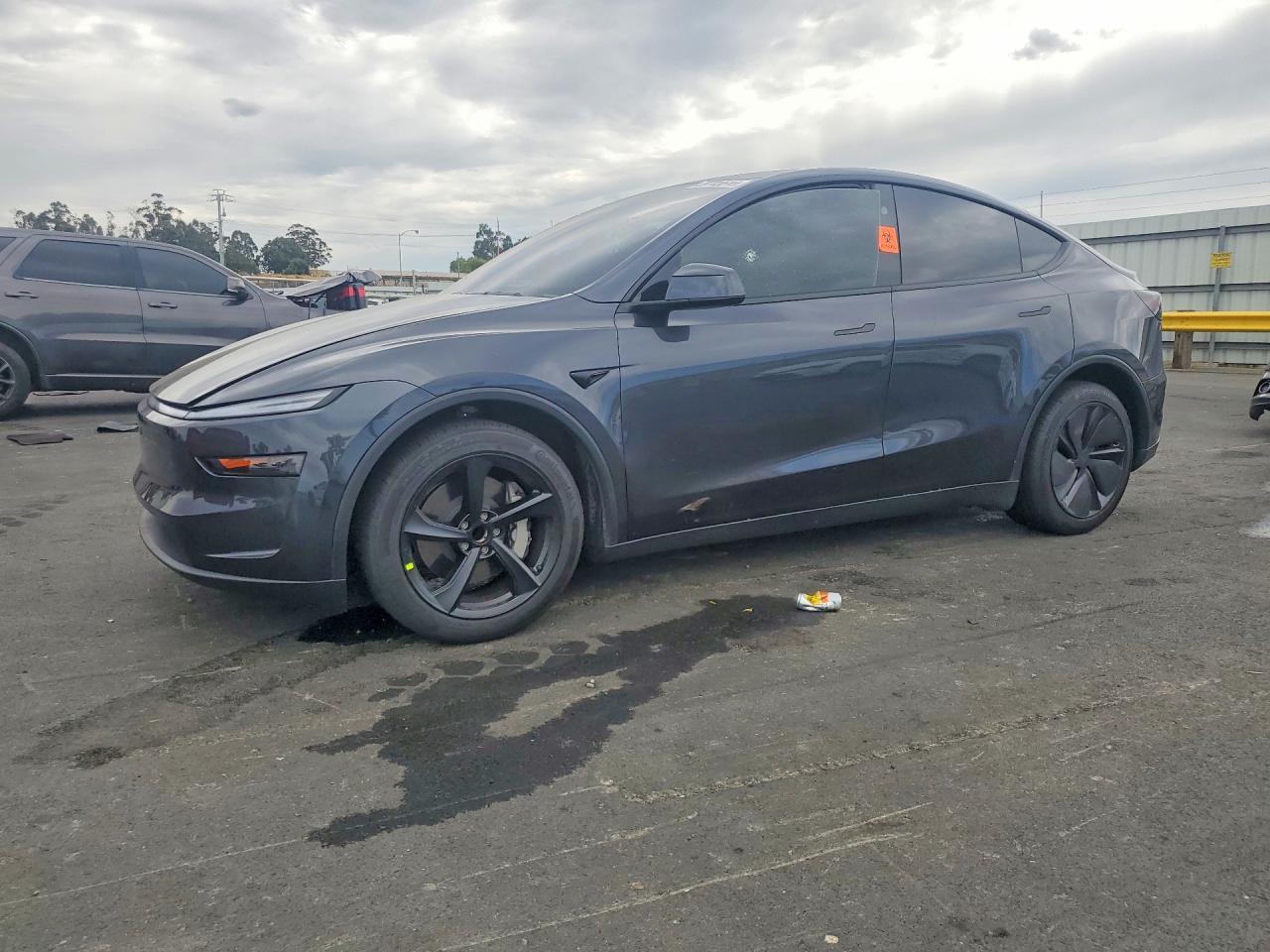 2026 Tesla MODEL Y