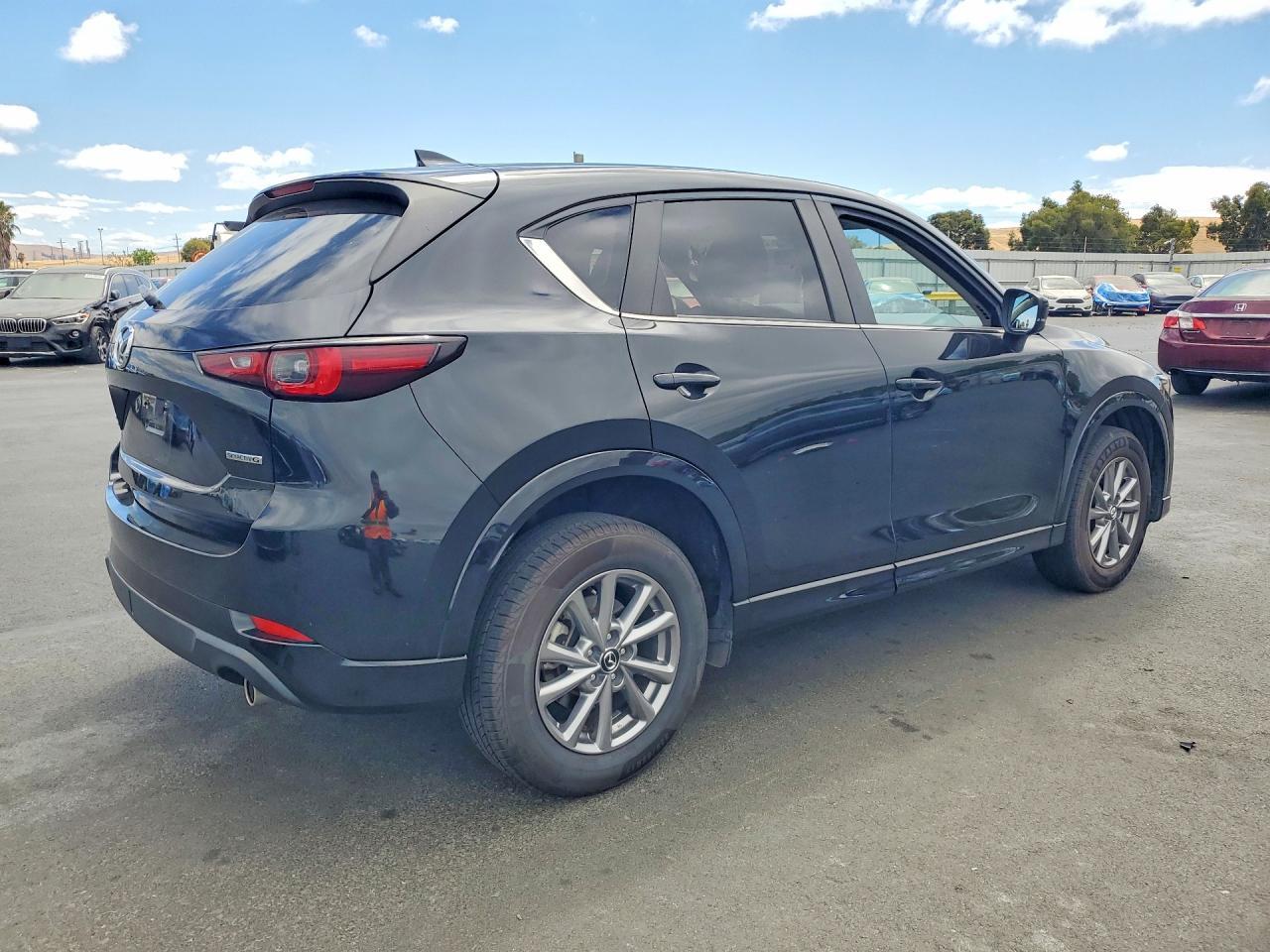 2024 Mazda CX-5, Select