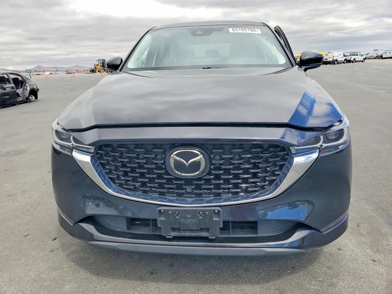 2024 Mazda CX-5, Select