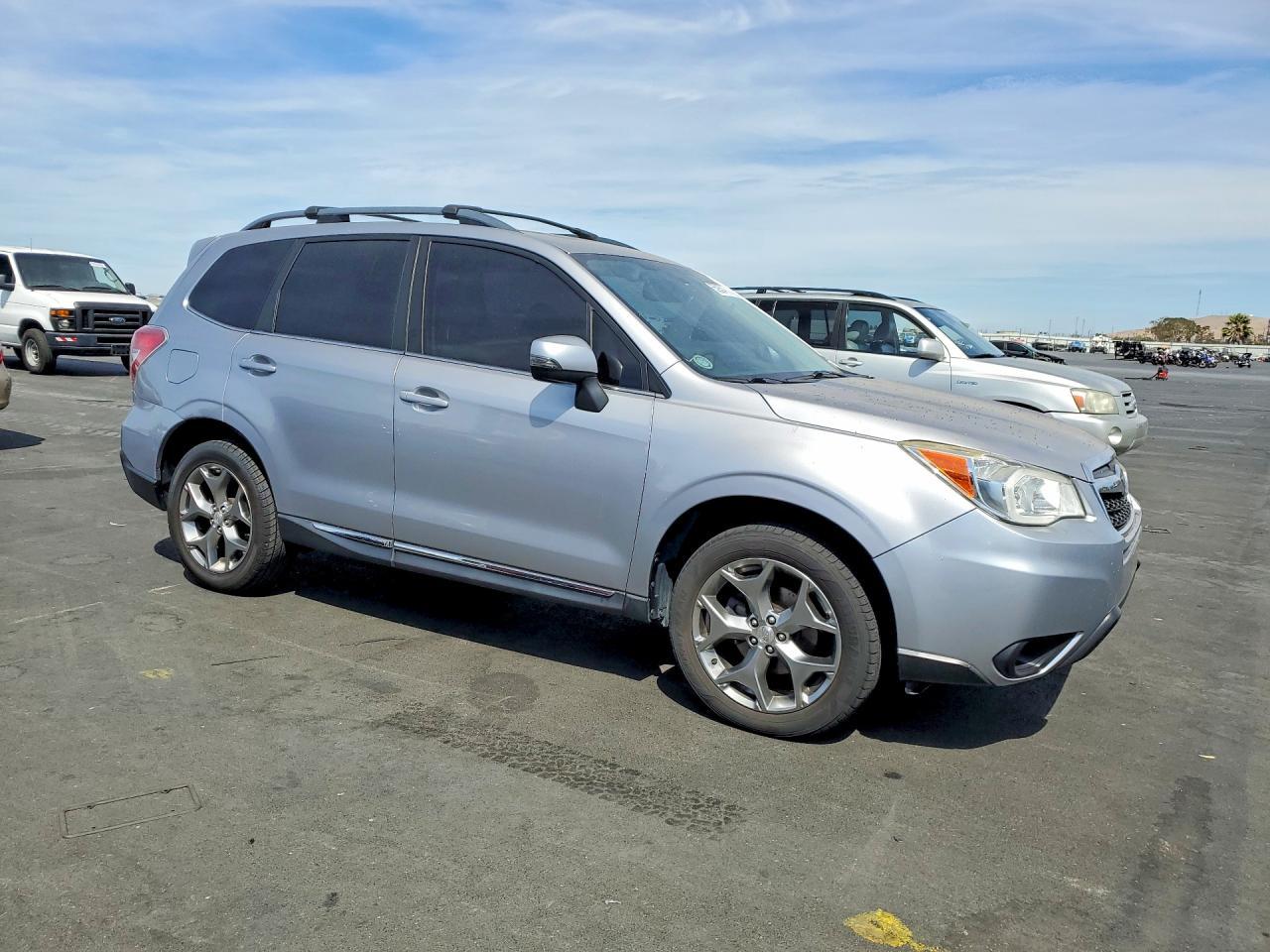 2016 Subaru Forester, 2.5I To...