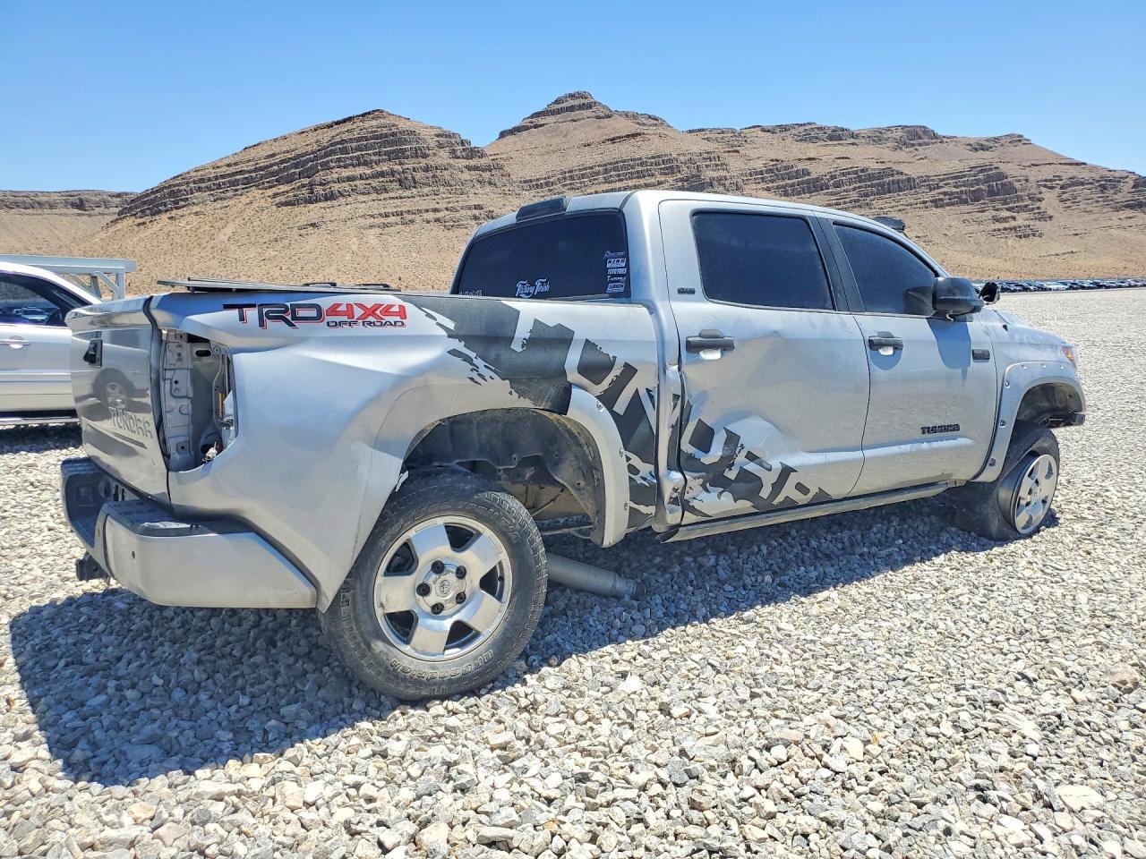 2017 Toyota Tundra, SR5