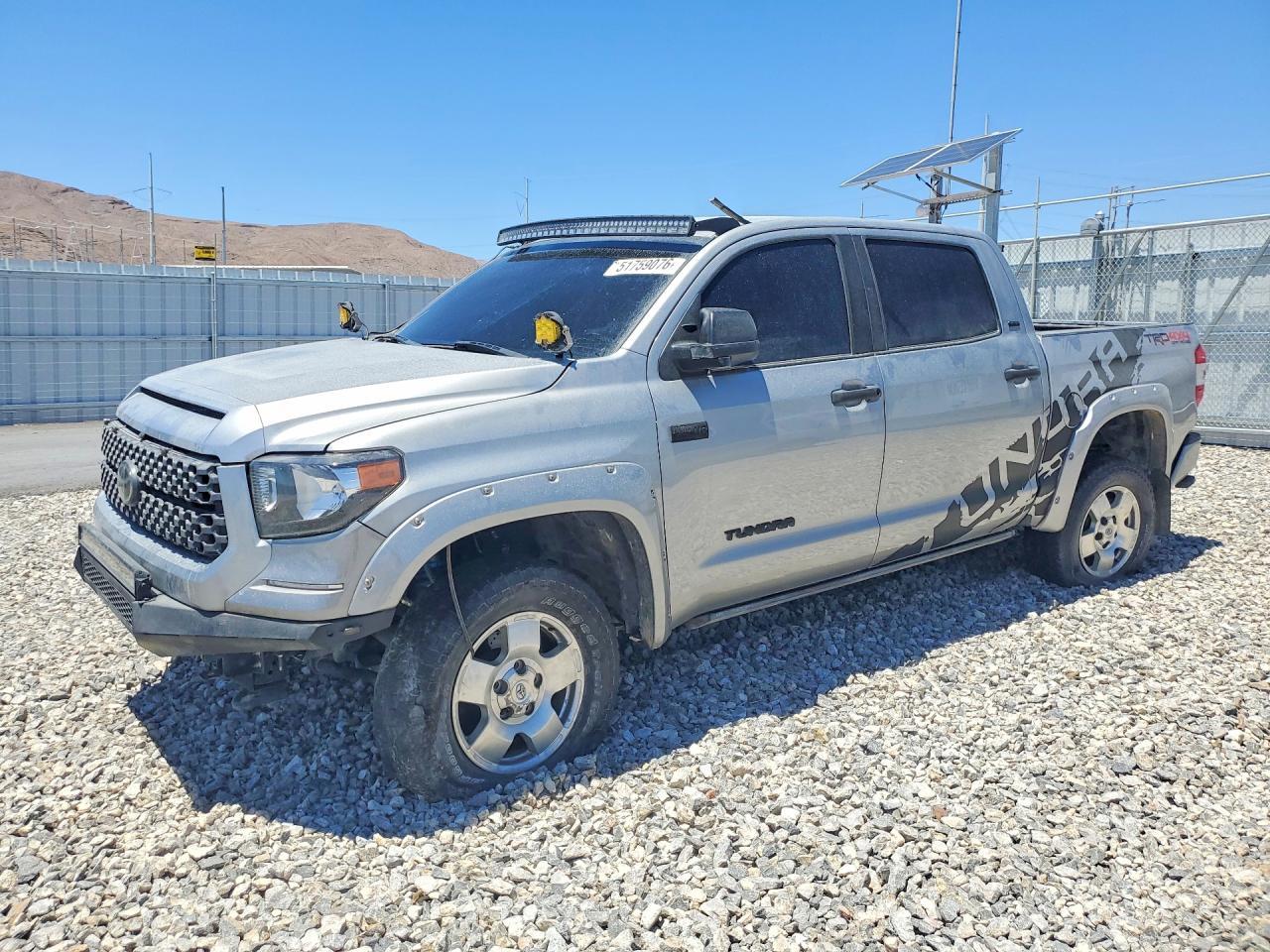 2017 Toyota Tundra, SR5
