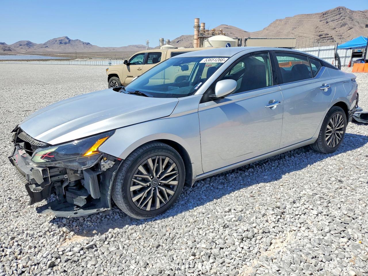 2023 Nissan Altima, SV