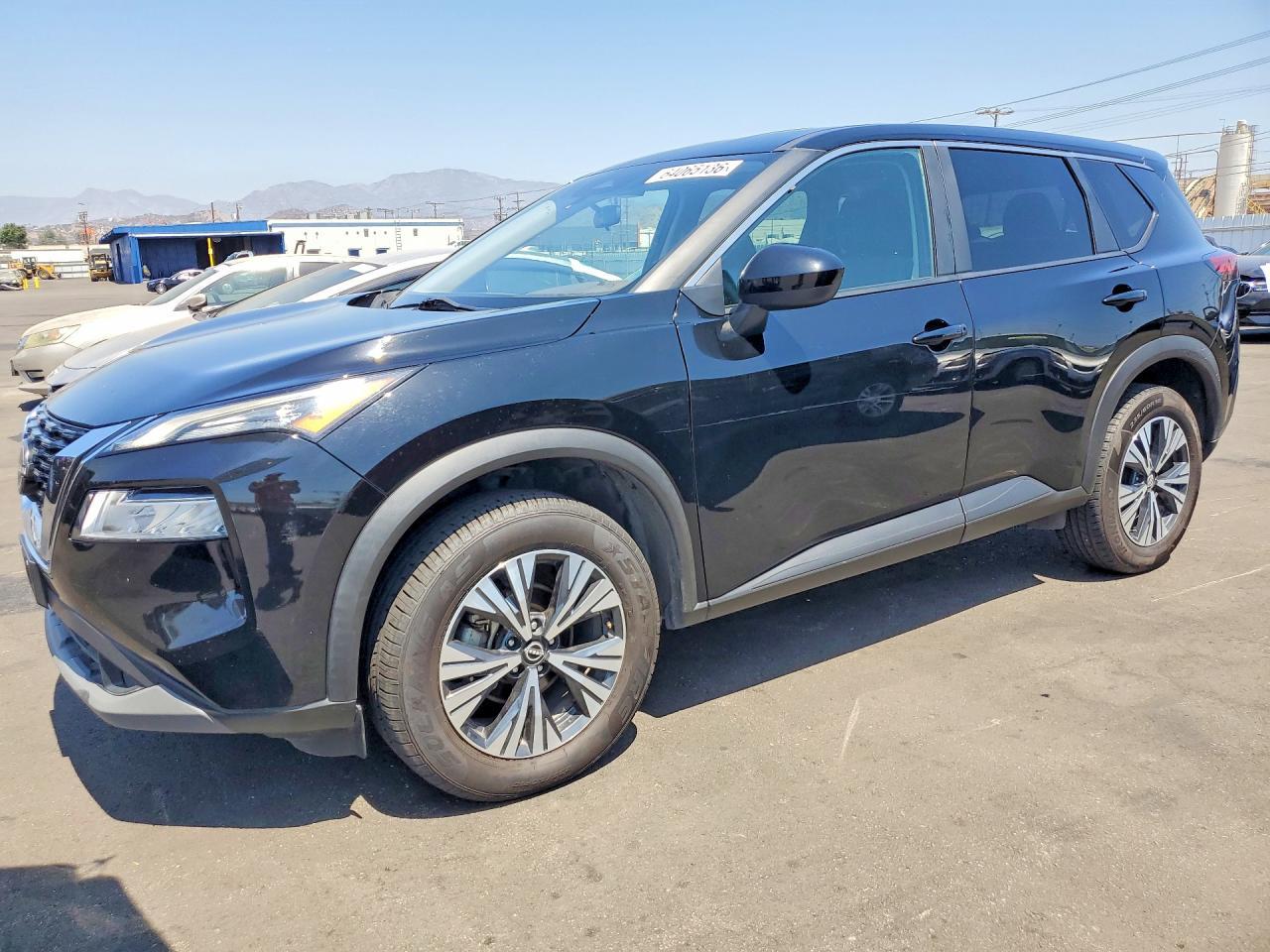 2023 Nissan Rogue, SV