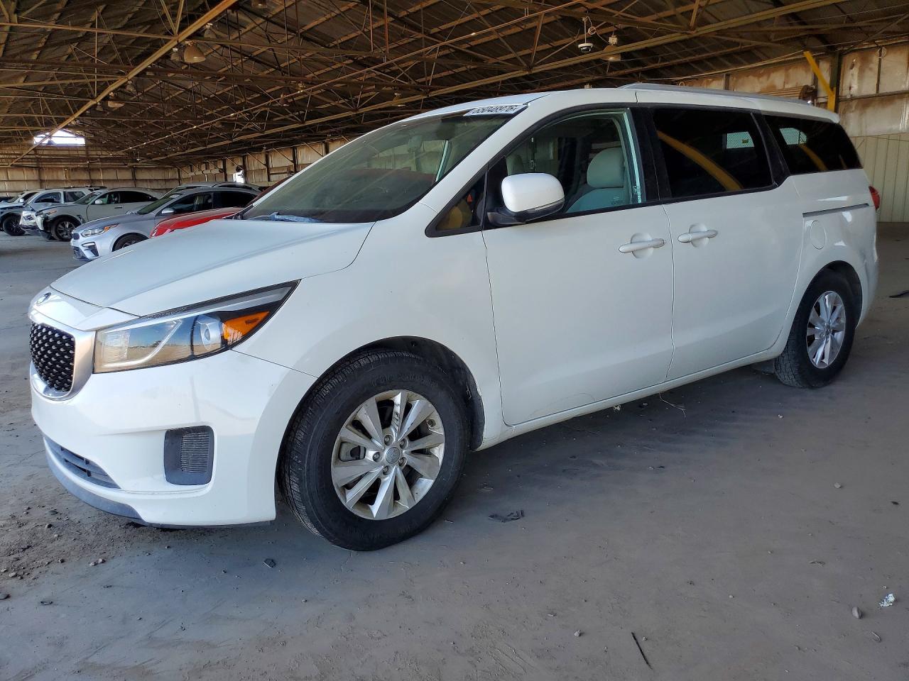 2015 KIA Sedona, LX