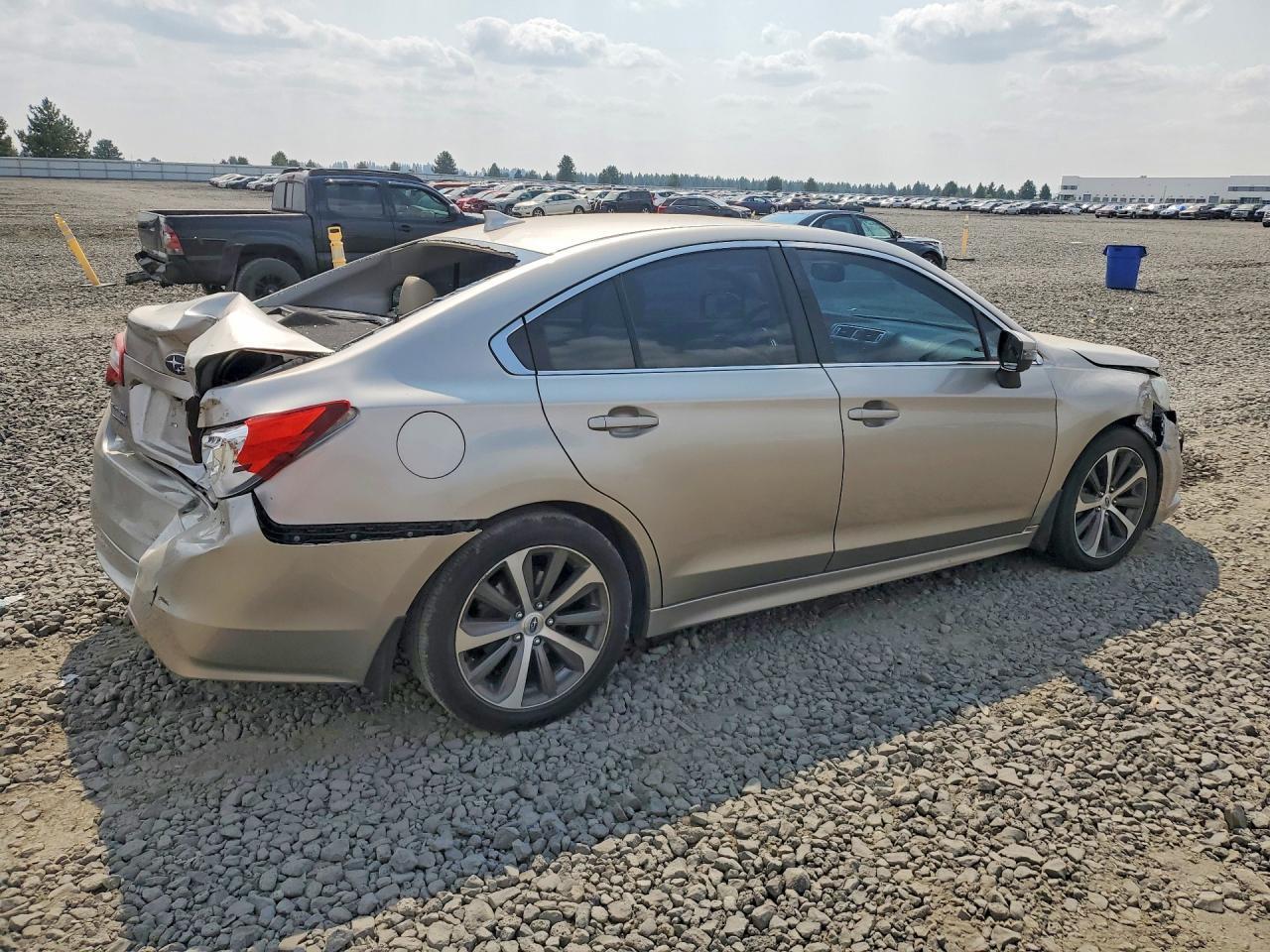 2016 Subaru Legacy, 3.6R Limited
