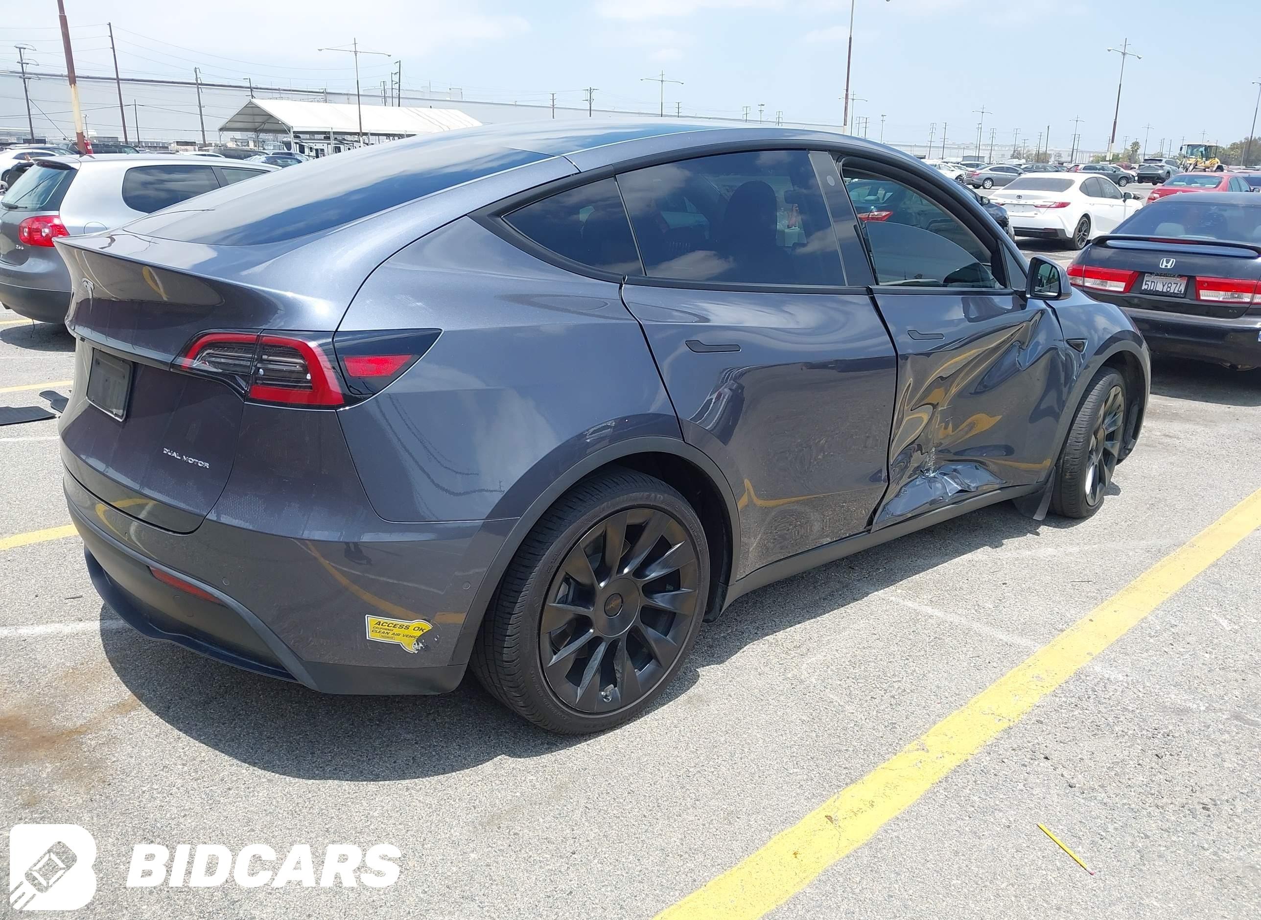 2022 Tesla Model Y, Long Rang...