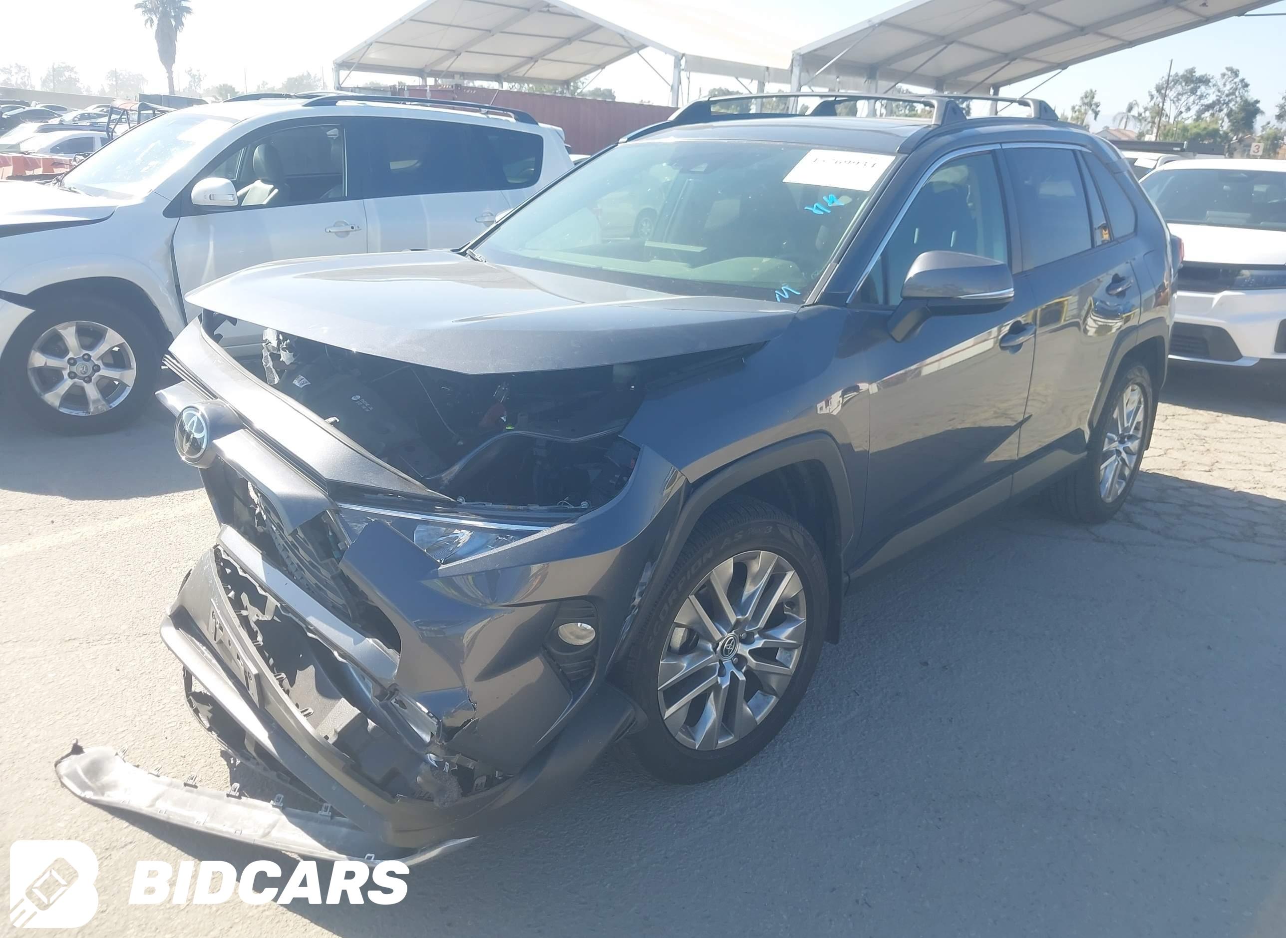 2020 Toyota RAV4, Xle Premium