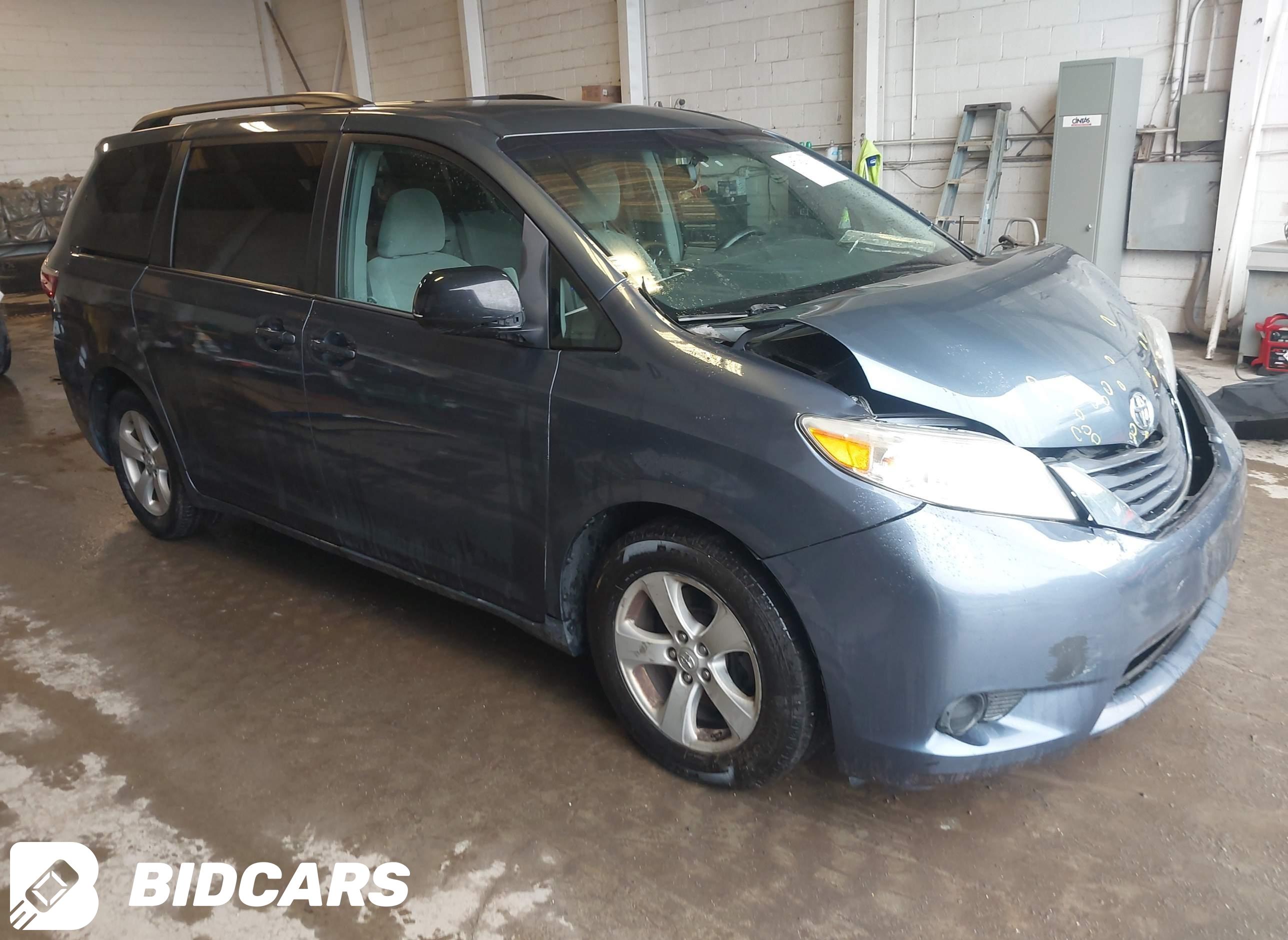 2015 Toyota Sienna, Le 8 Pass...