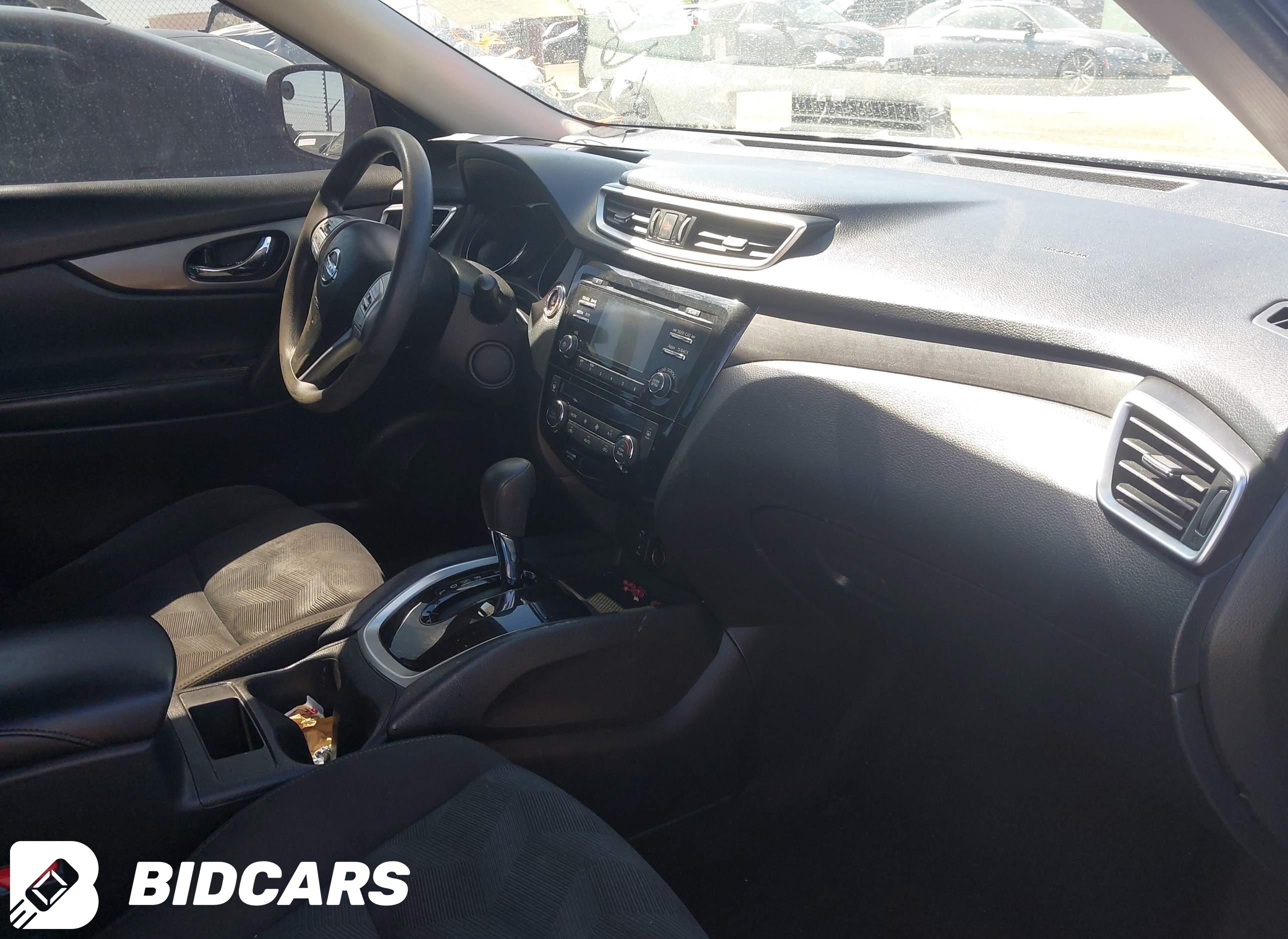 2015 Nissan Rogue, SV