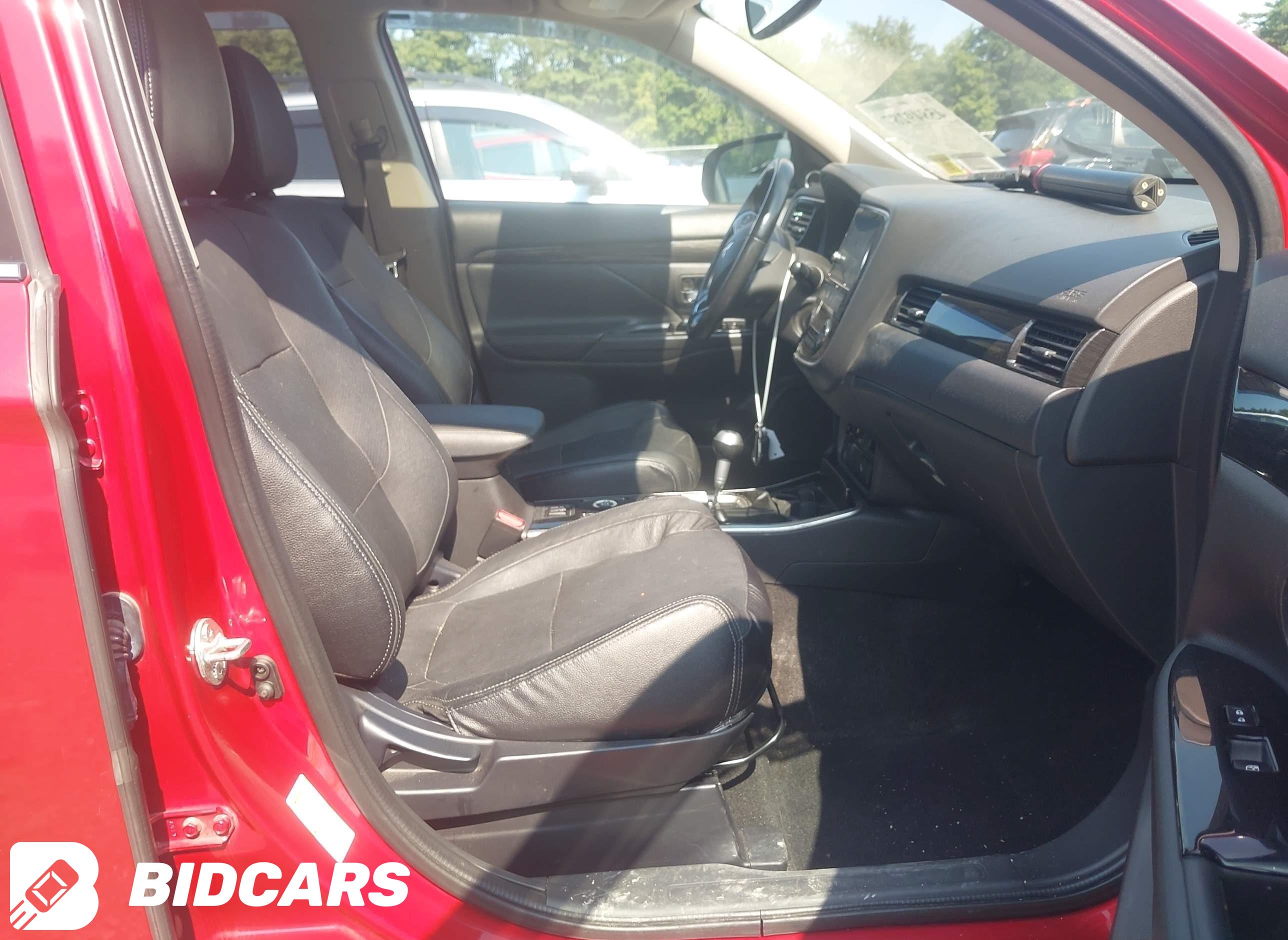 2017 Mitsubishi Outlander, Se...