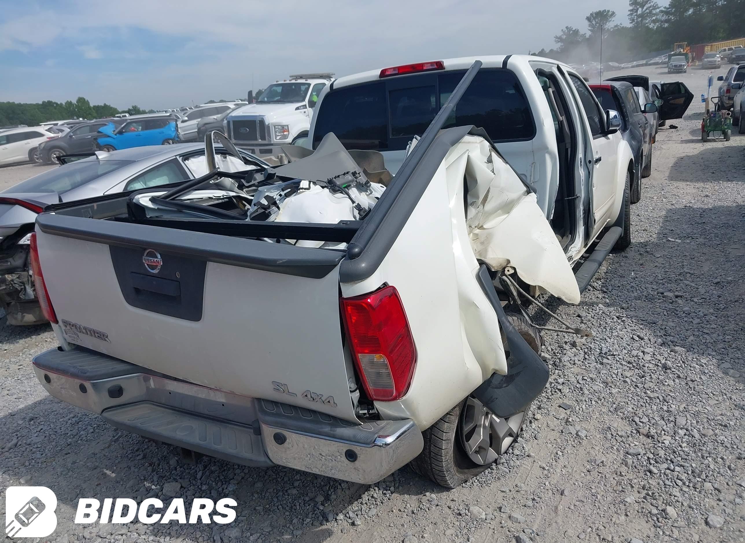 2016 Nissan Frontier, SL