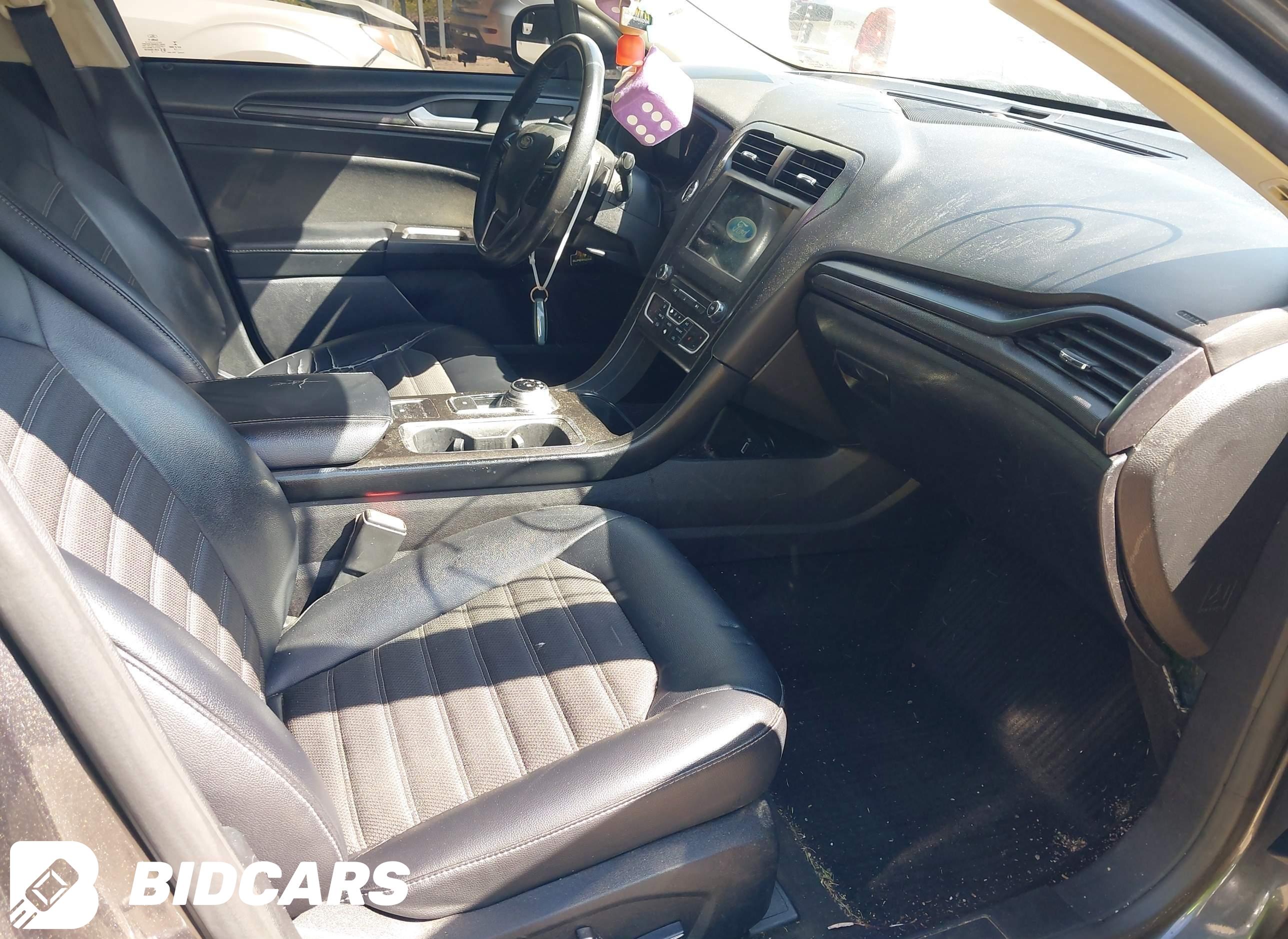 2018 Ford Fusion, SE