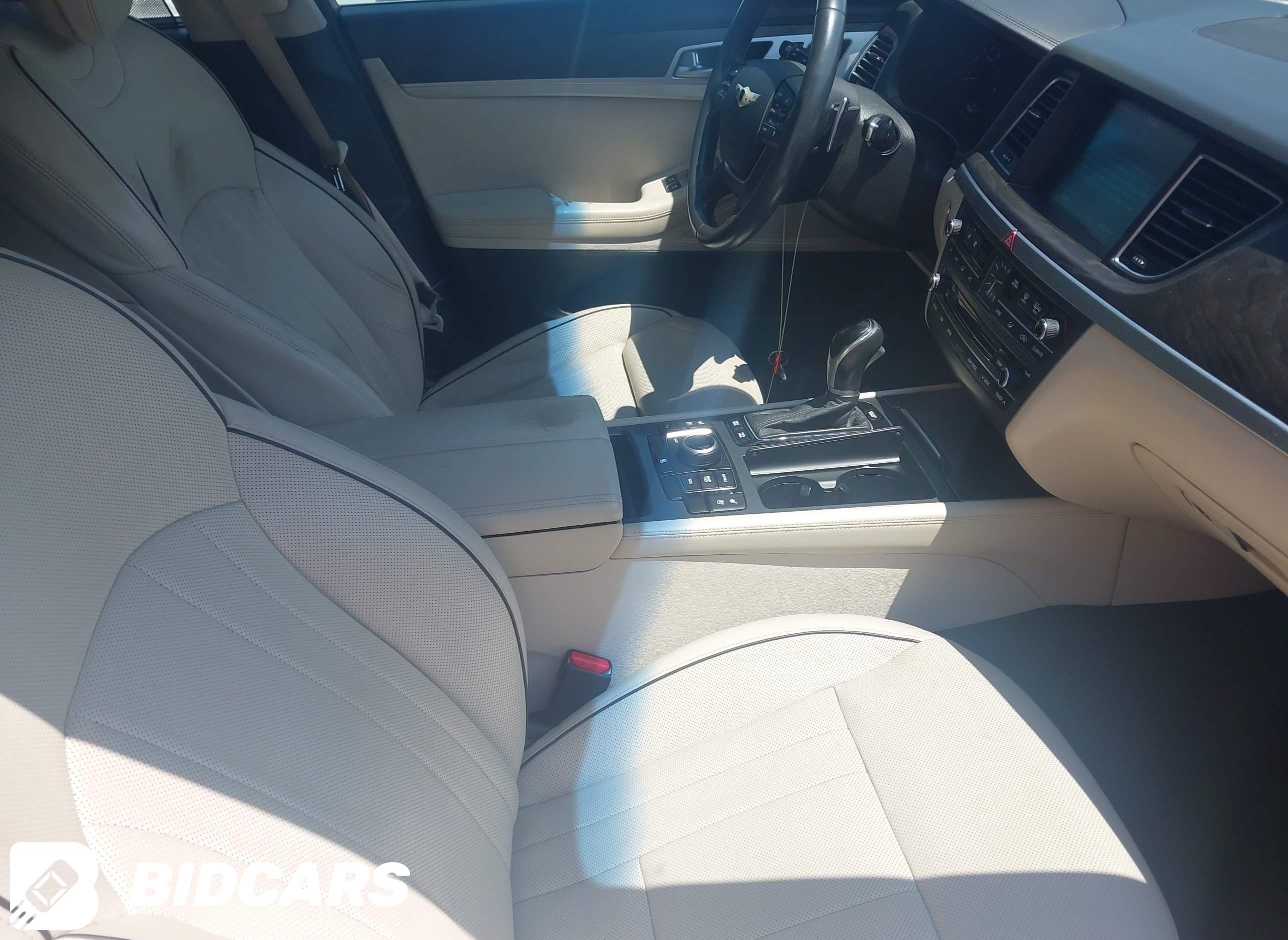 2015 Hyundai Genesis, 5.0