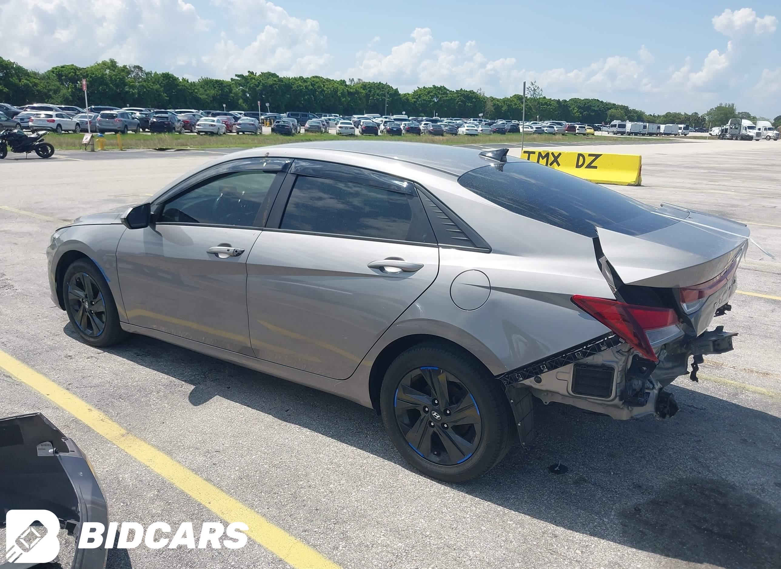 2022 Hyundai Elantra, Sel