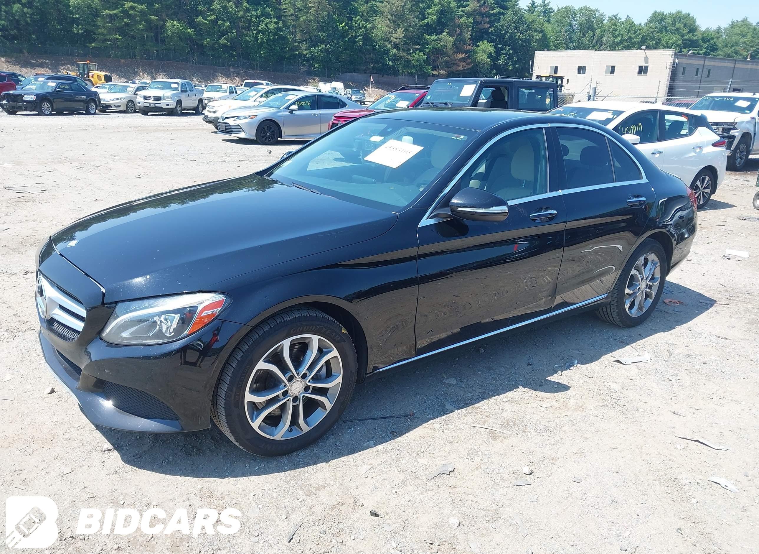 2015 Mercedes-Benz C 300, 4Matic