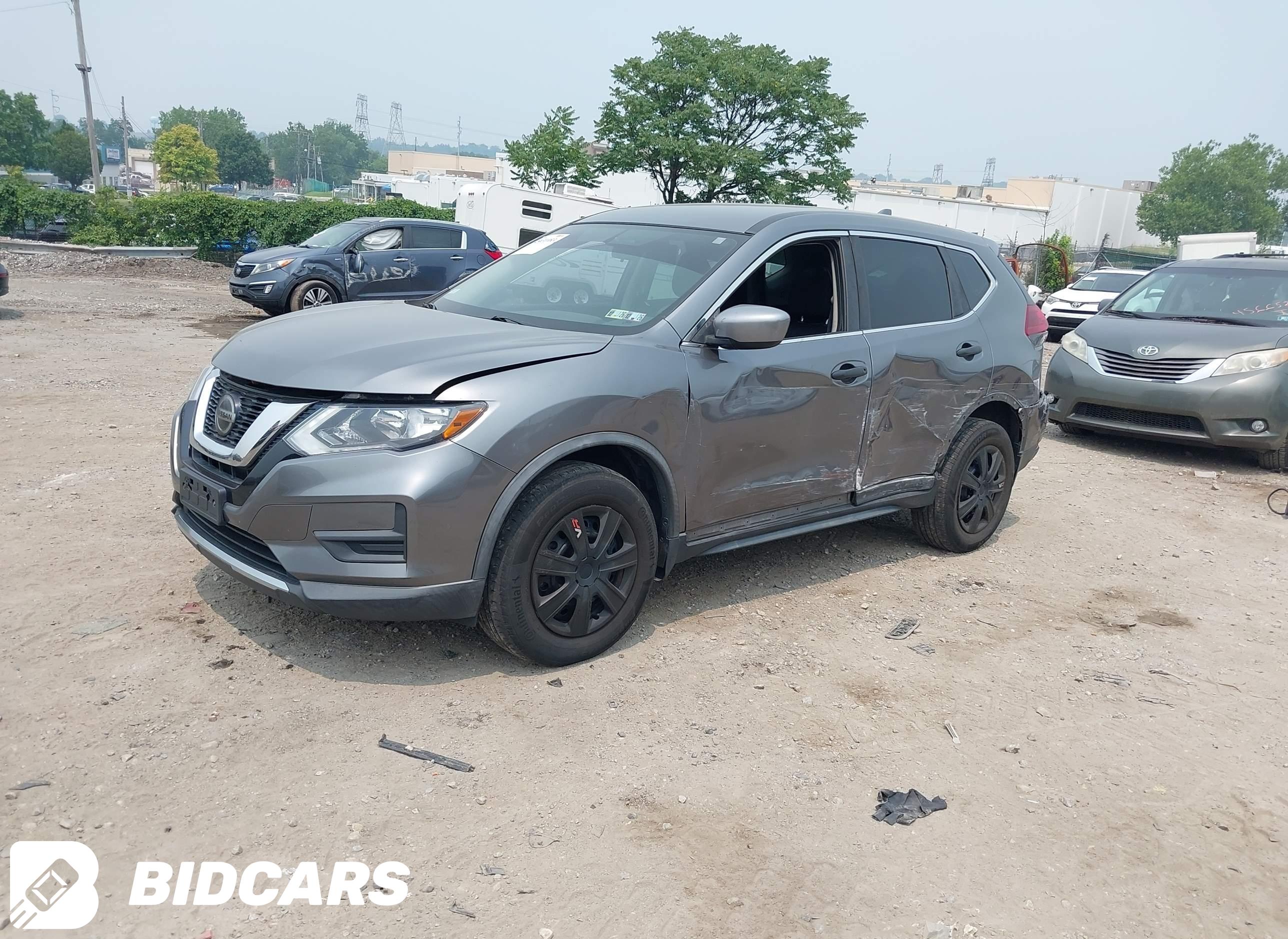 2018 Nissan Rogue, S