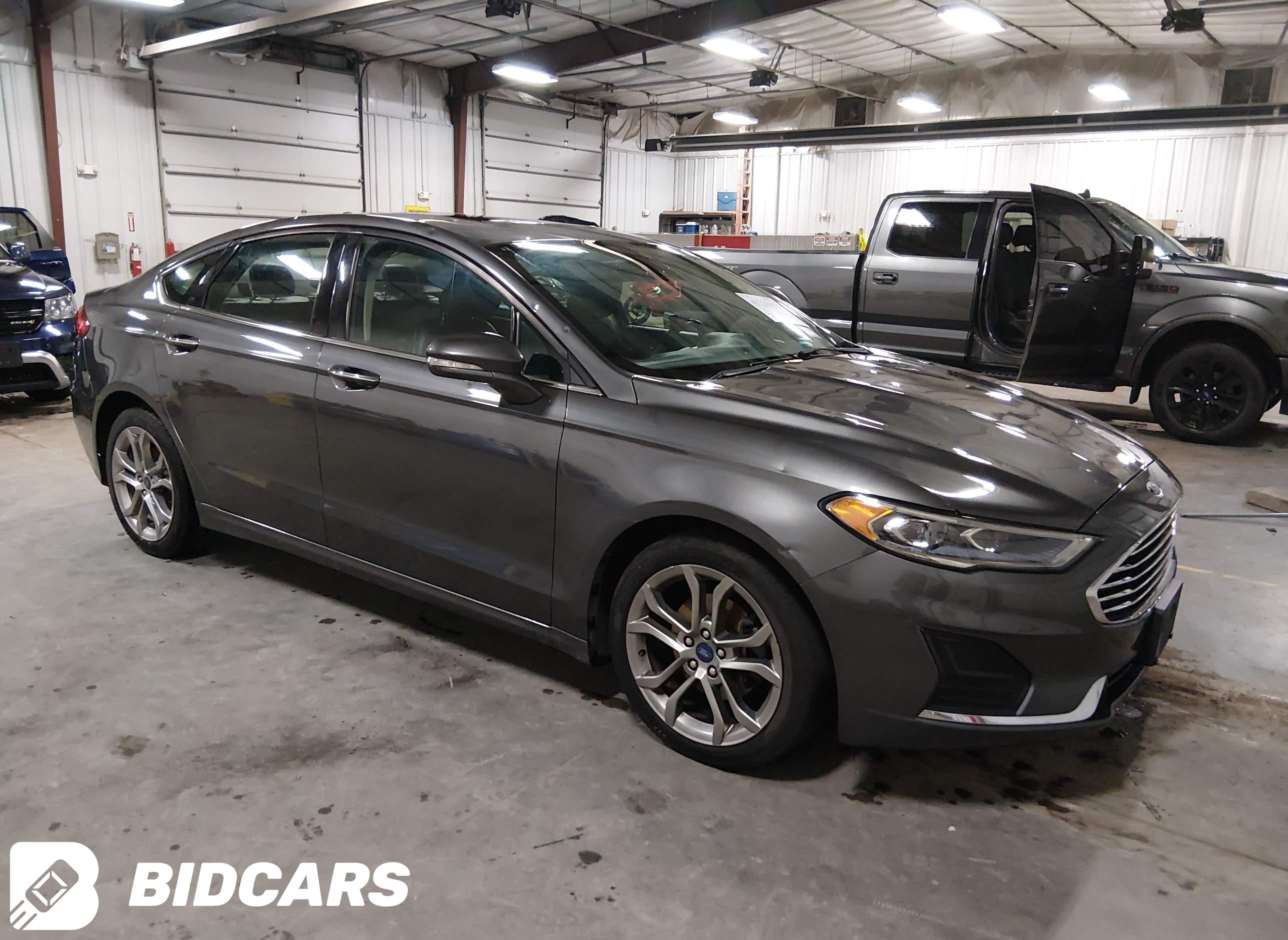 2020 Ford Fusion, Sel