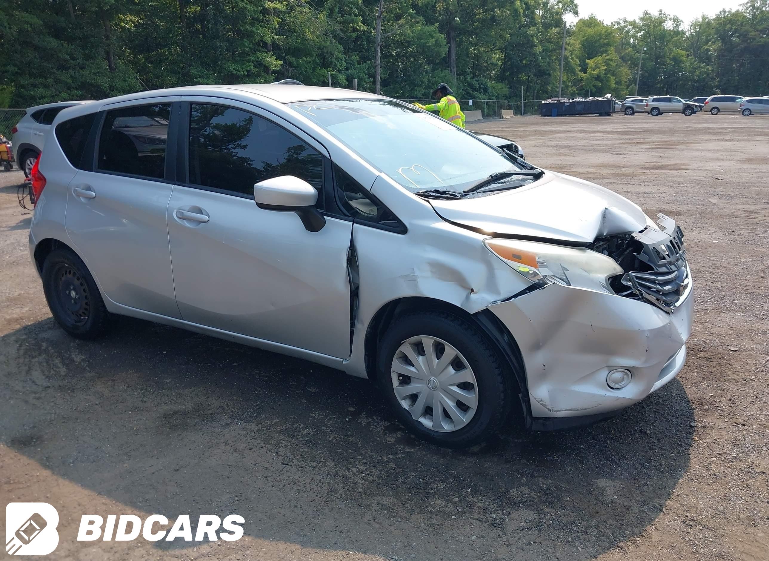 2015 Nissan Versa, Note S (sr...
