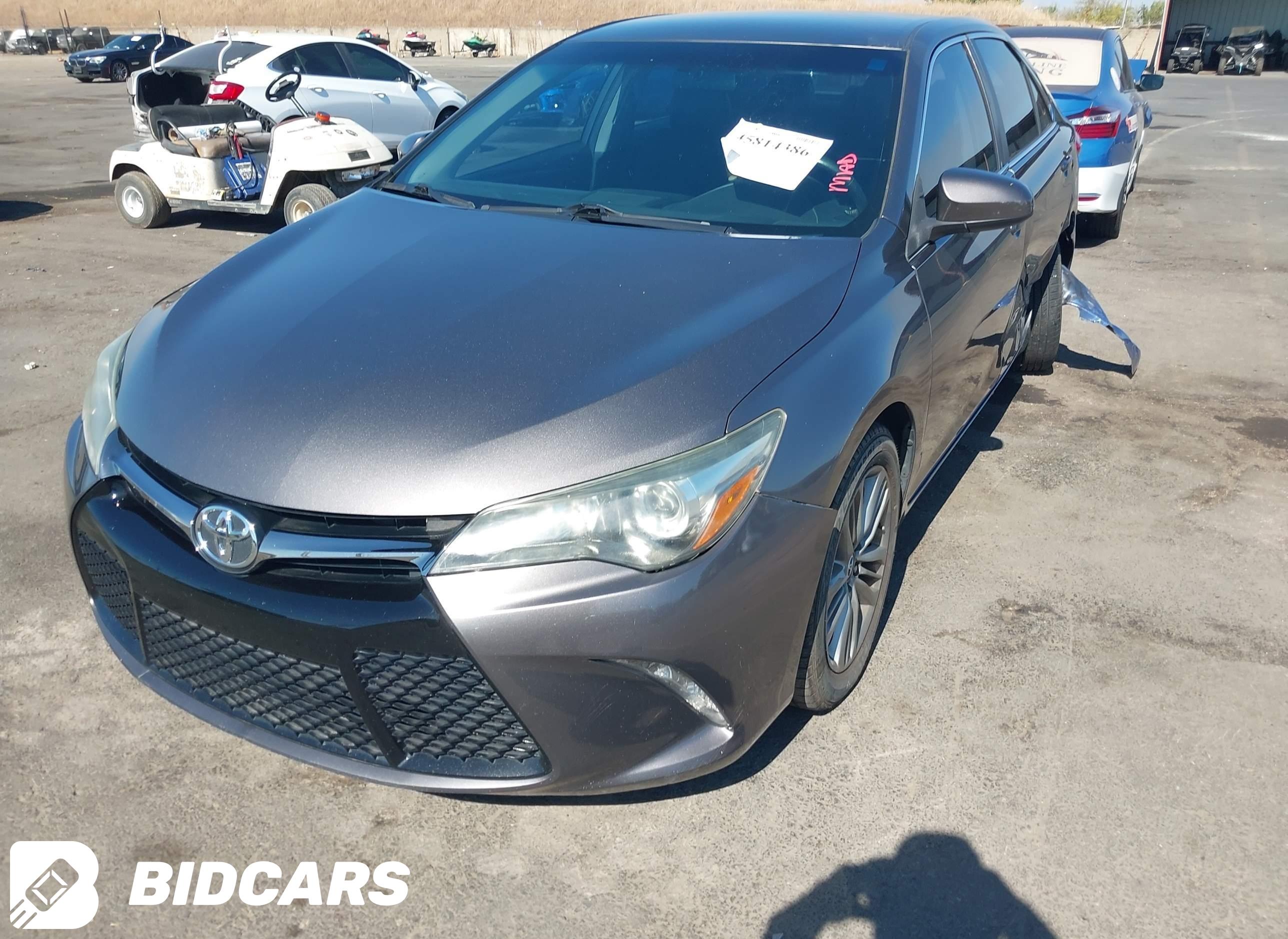 2015 Toyota Camry, SE