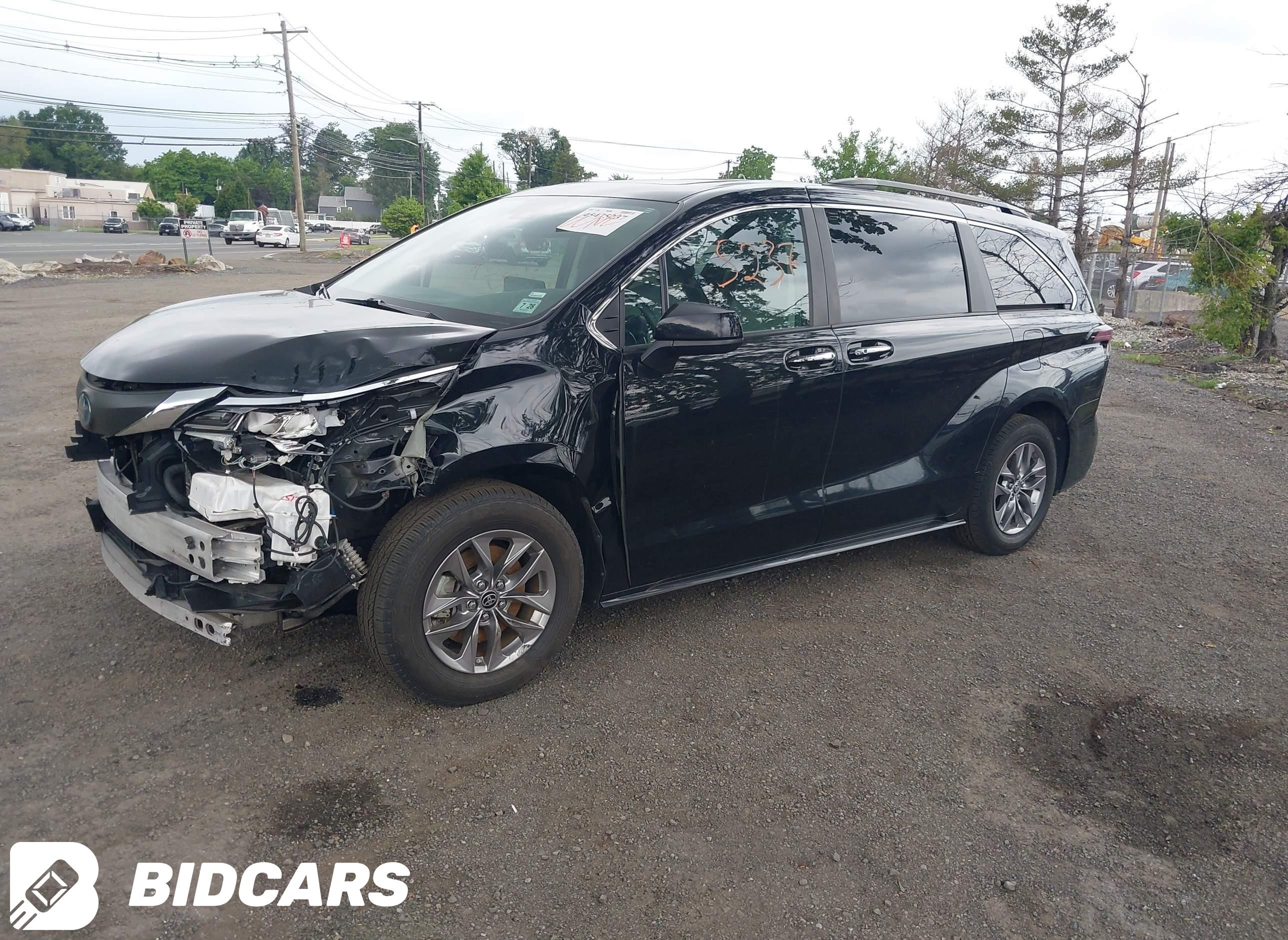 2023 Toyota Sienna, Xle