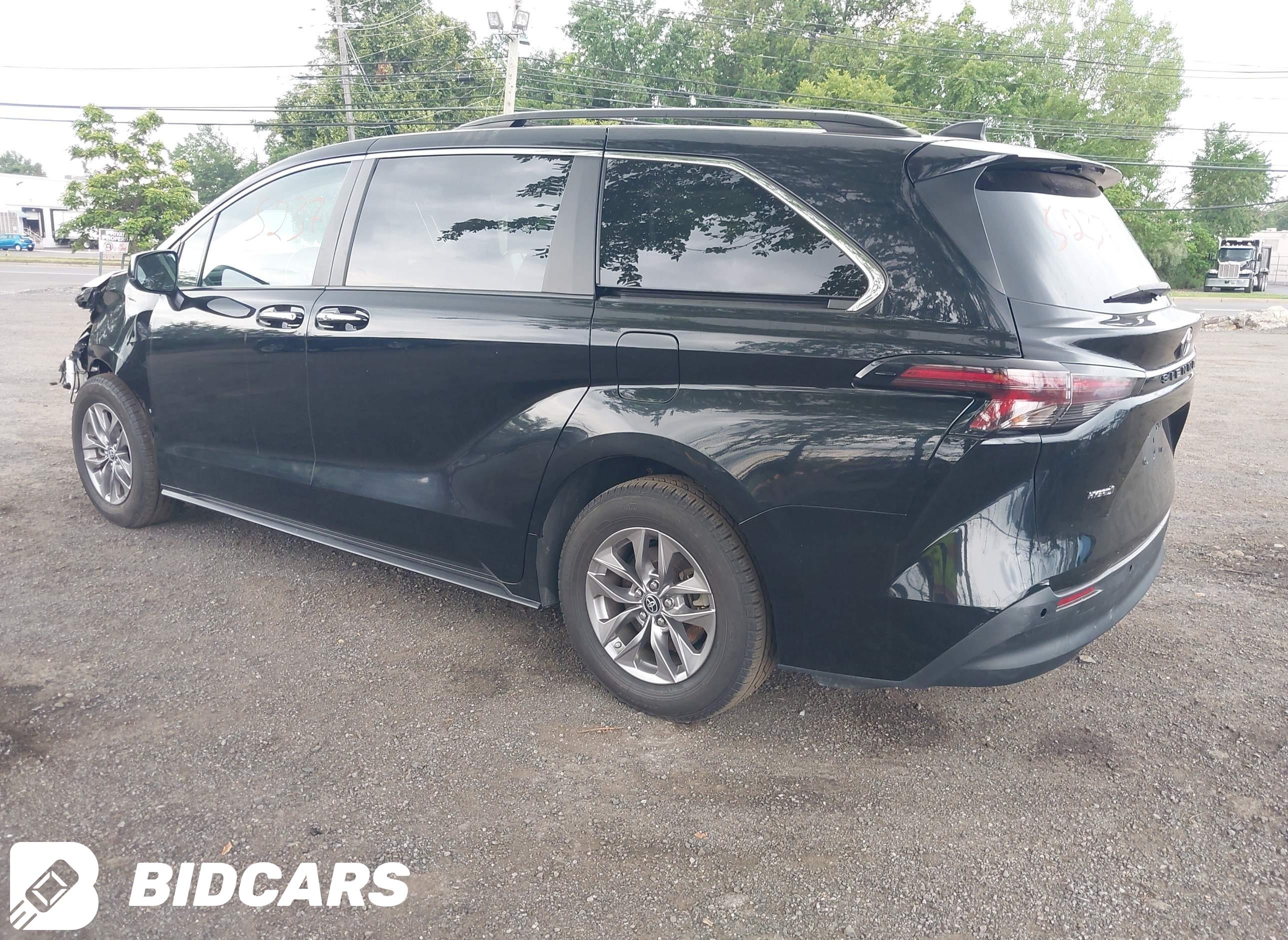 2023 Toyota Sienna, Xle