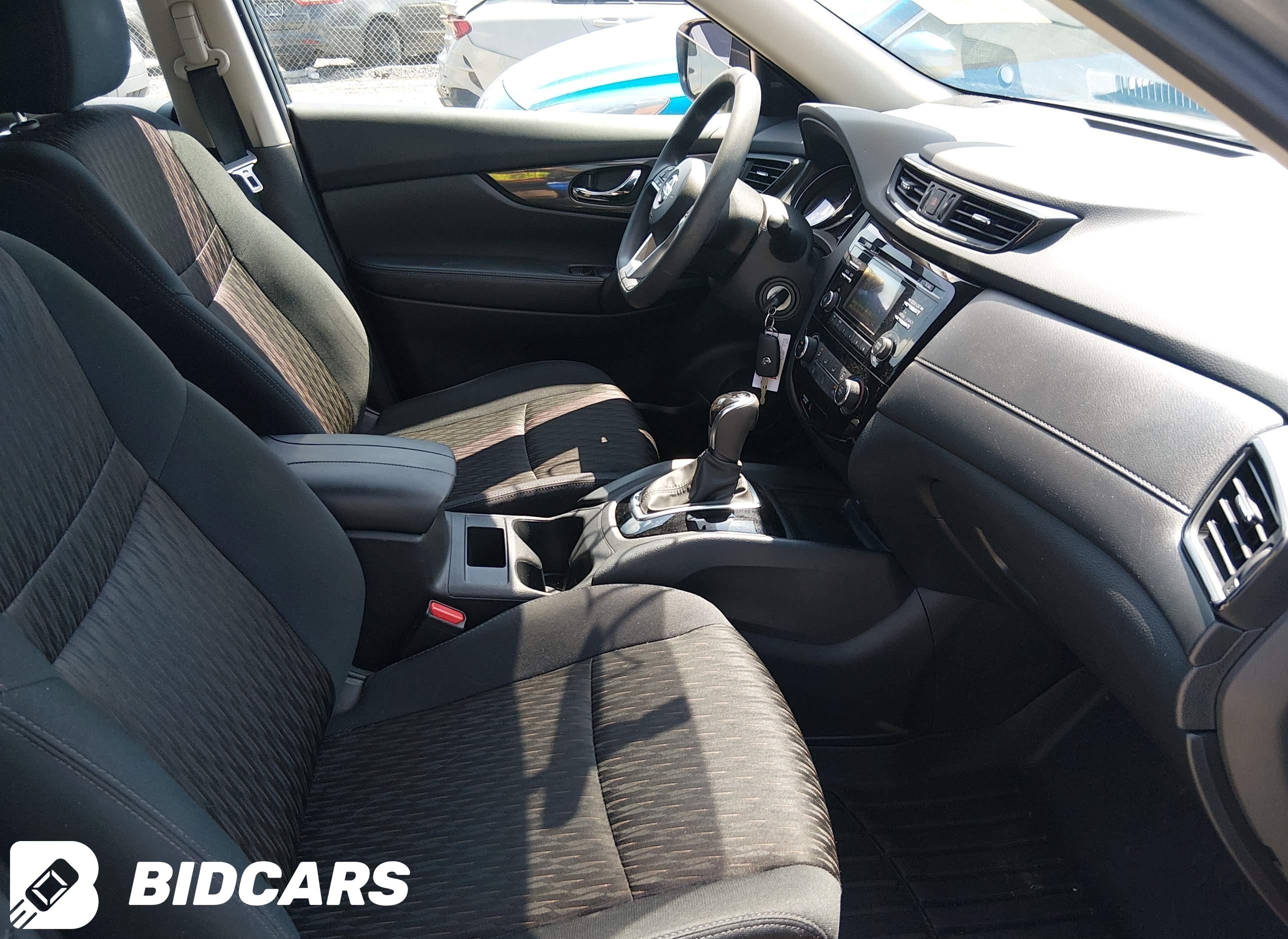 2017 Nissan Rogue, S