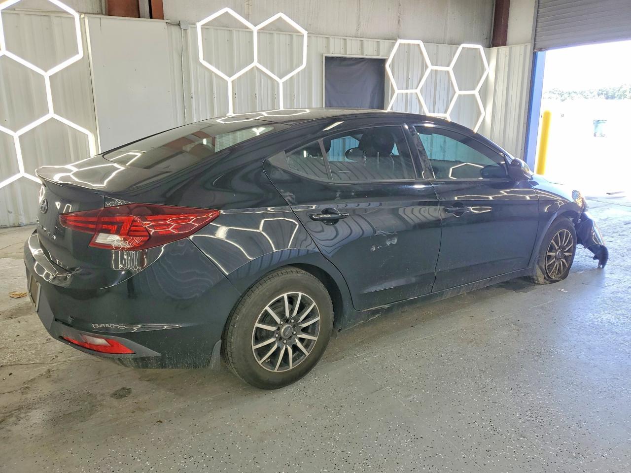 2020 Hyundai Elantra, SE