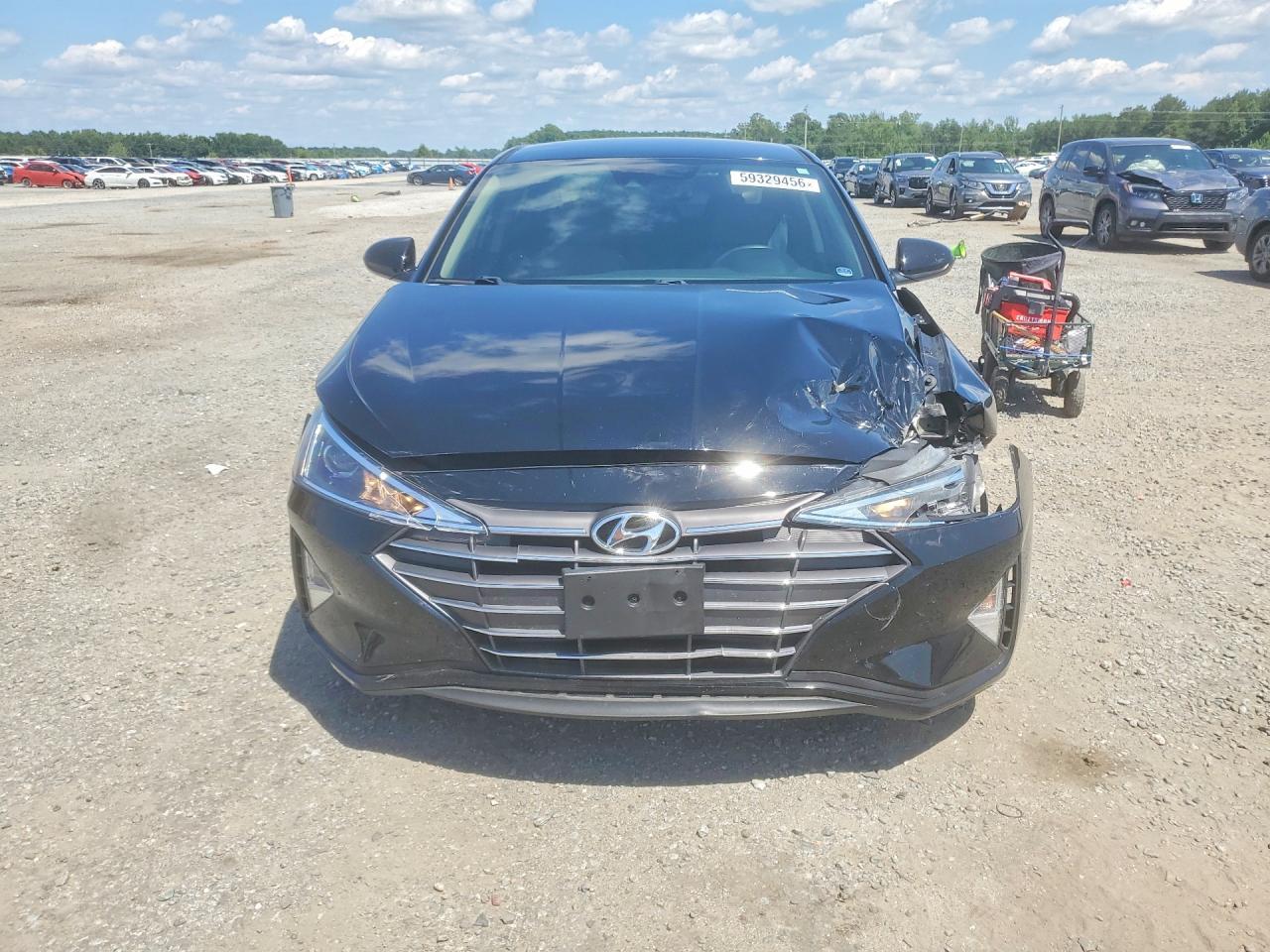 2020 Hyundai Elantra, SE