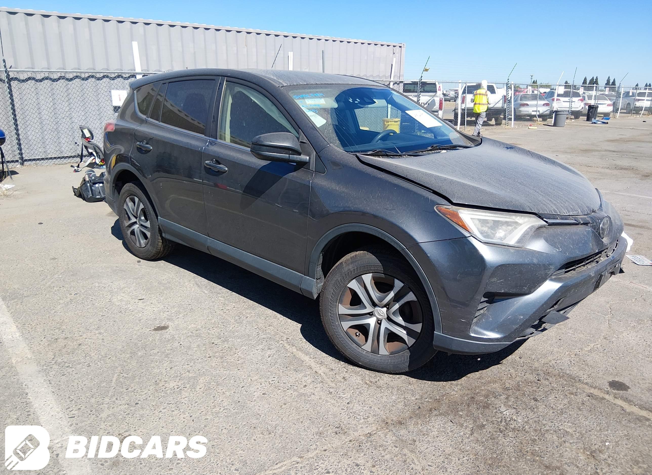 2017 Toyota RAV4, LE