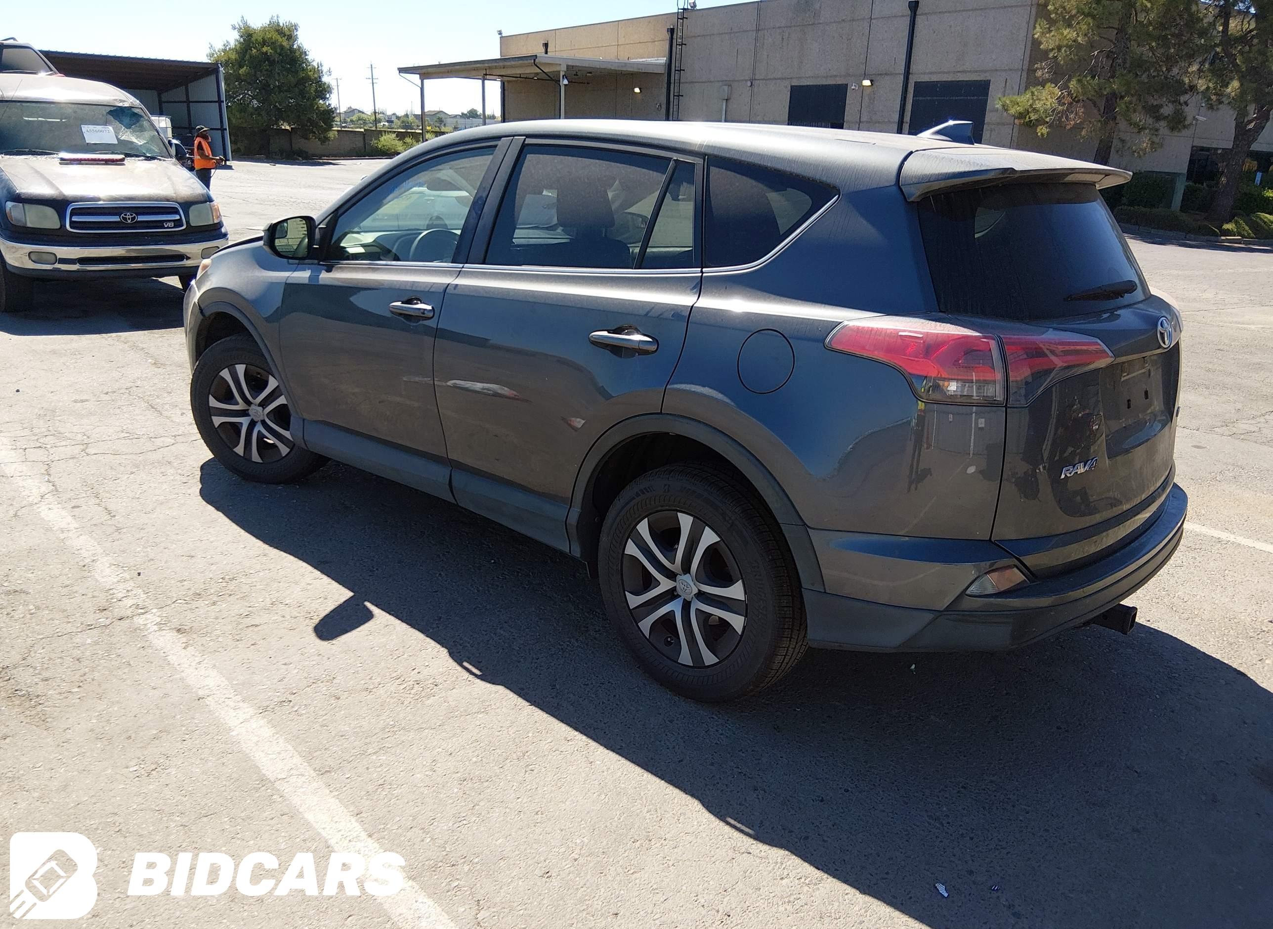 2017 Toyota RAV4, LE