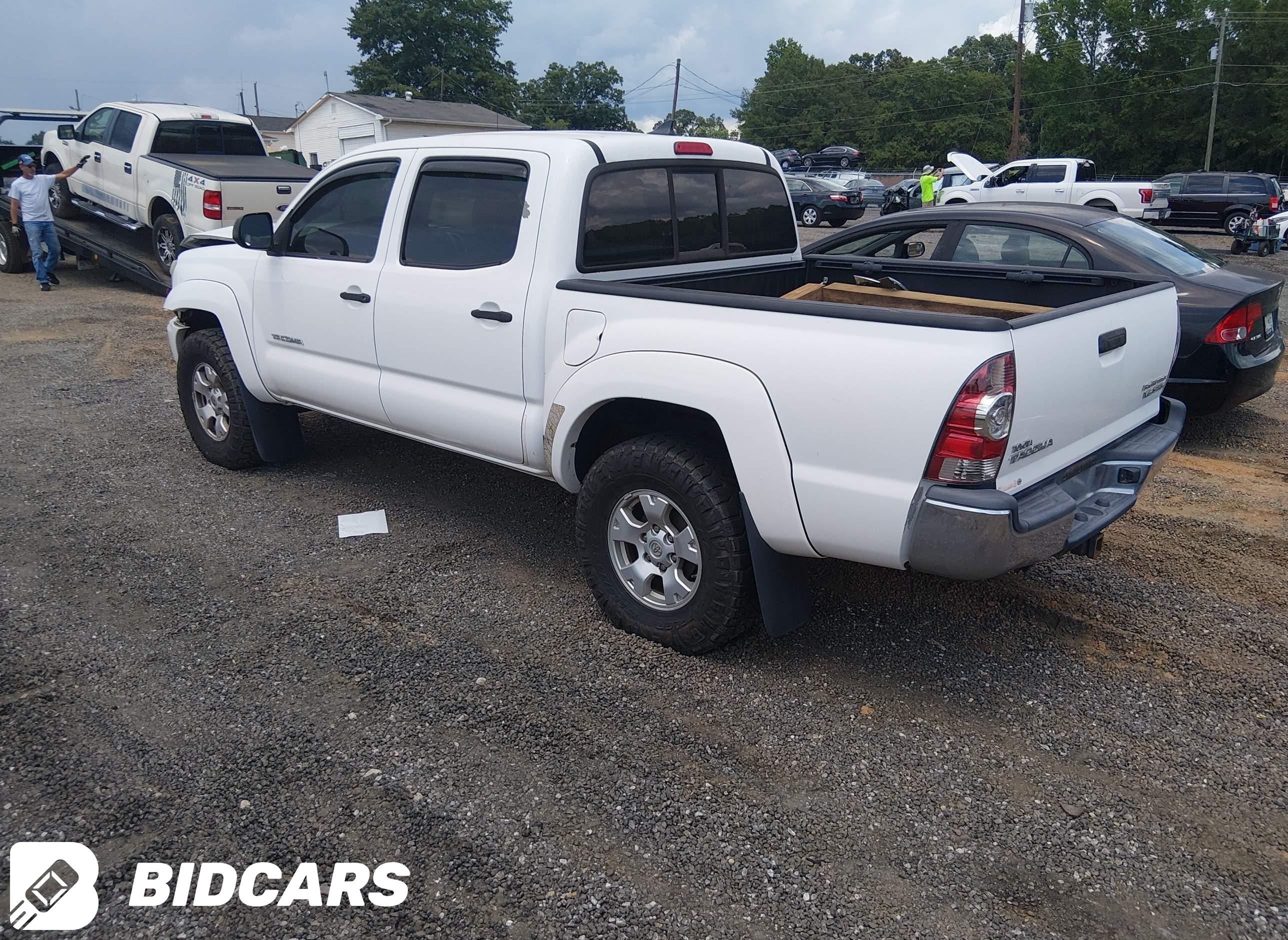 2015 Toyota Tacoma, Prerunner V6